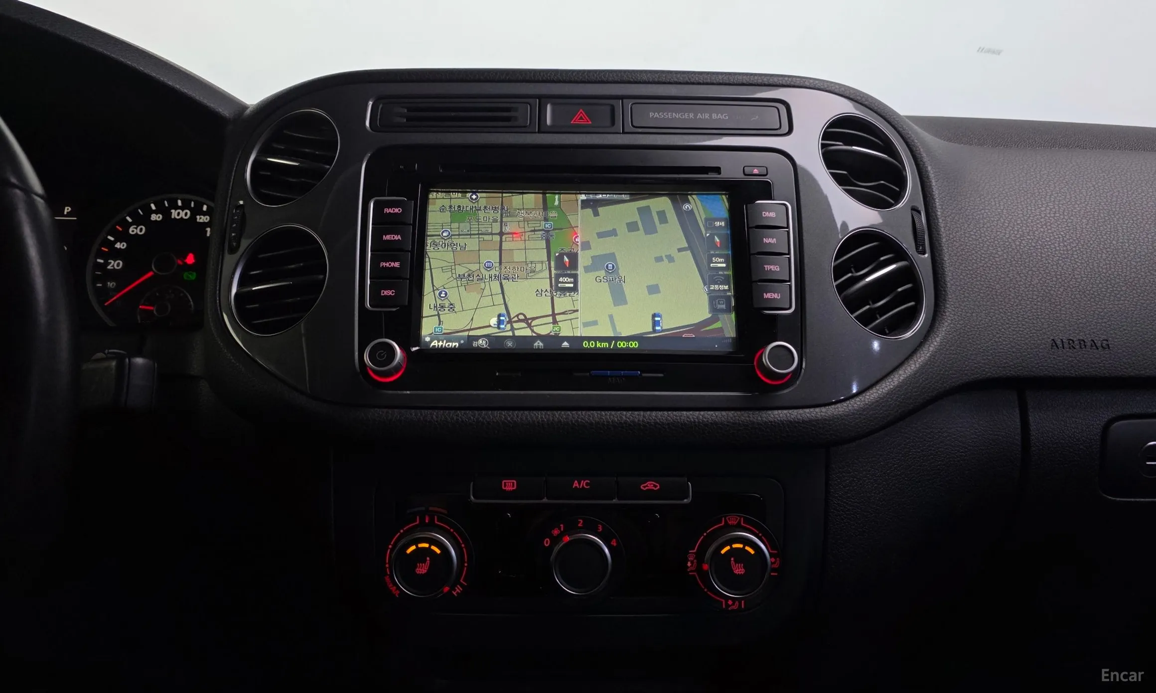 Volkswagen New Tiguan превью 14