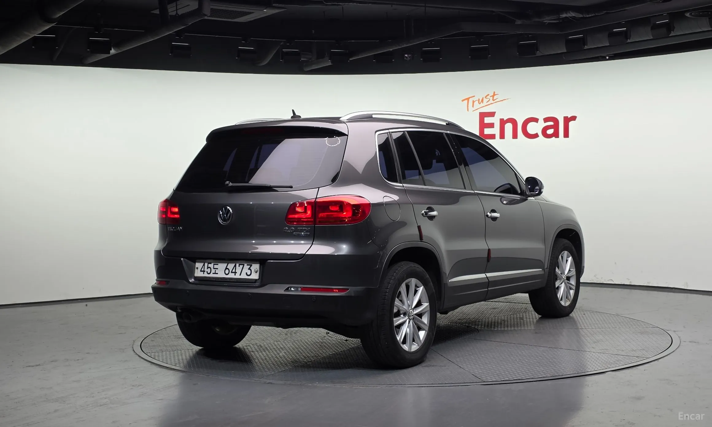 Volkswagen New Tiguan превью 2
