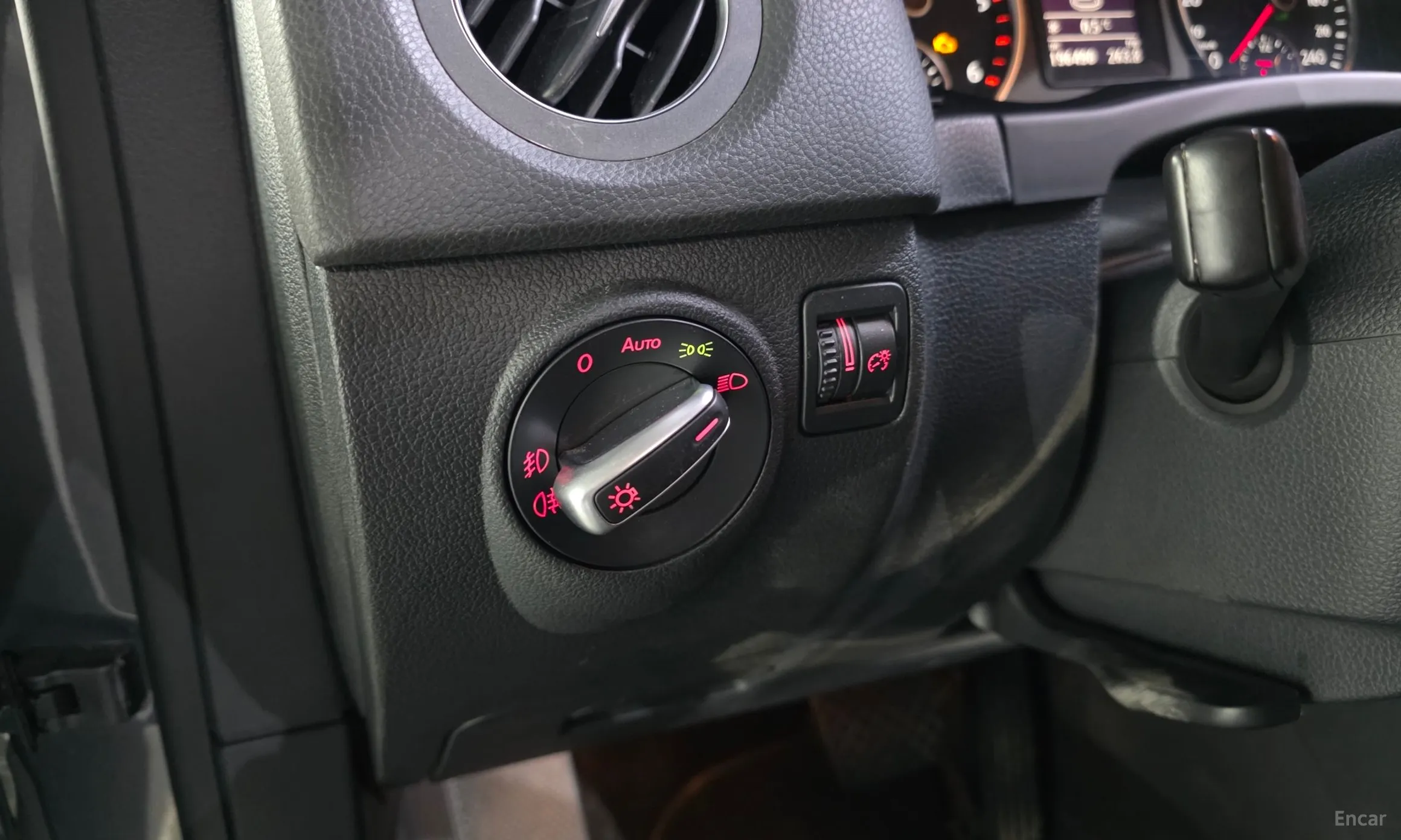 Volkswagen New Tiguan превью 18