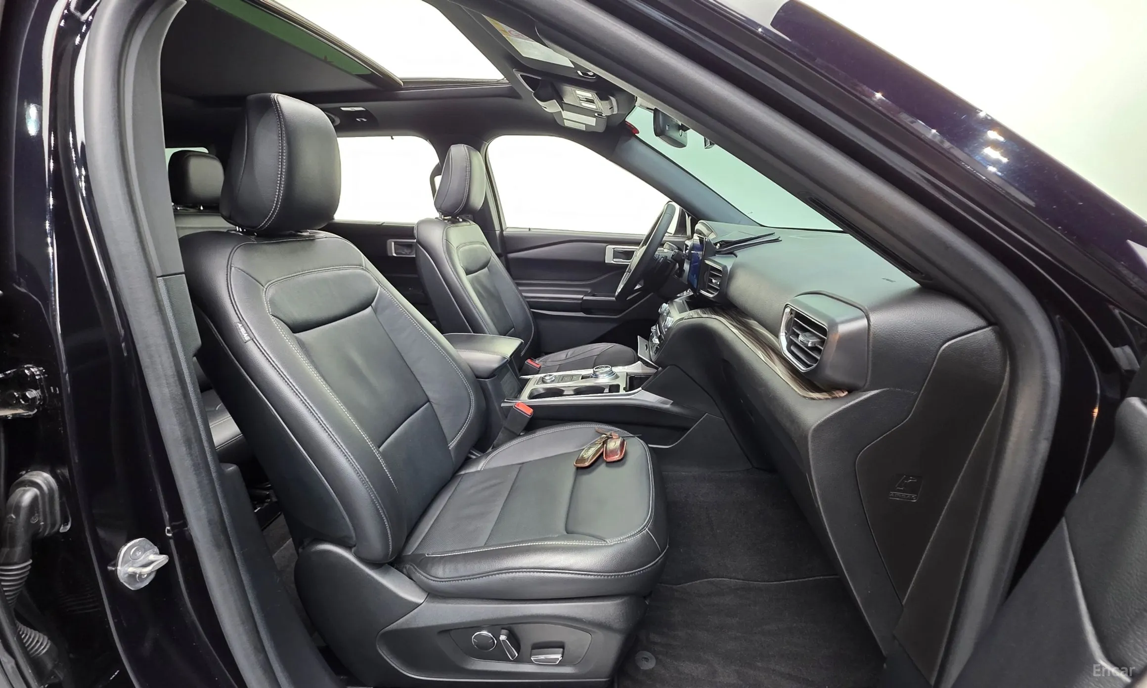 Ford Explorer 6th Generation превью 10