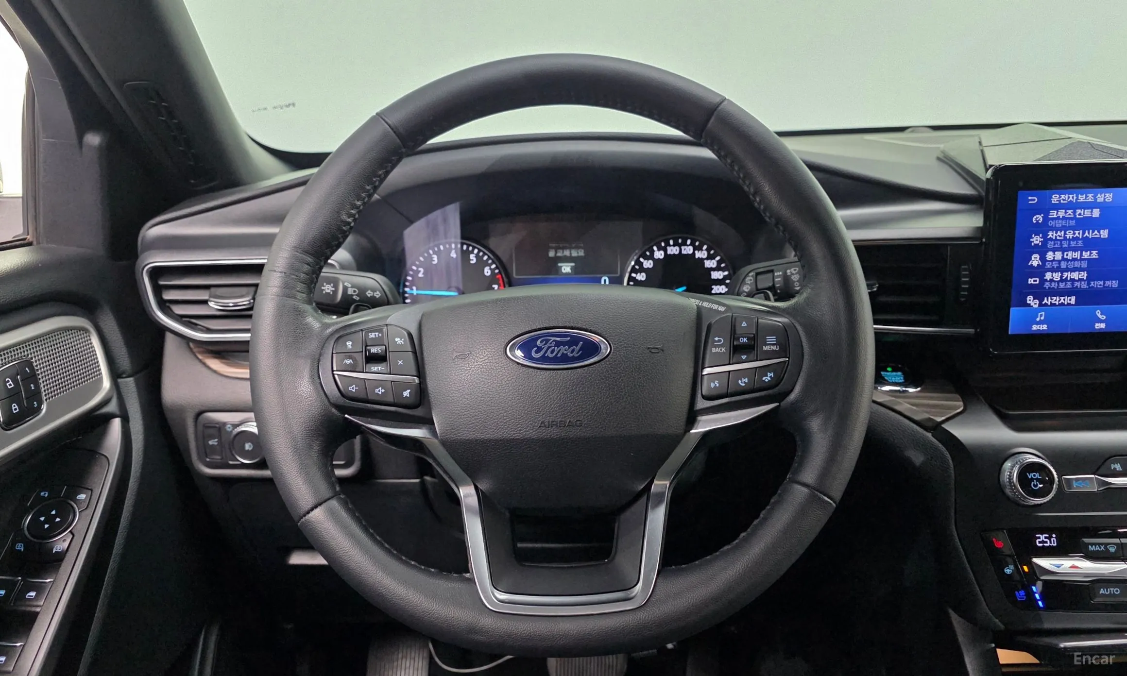 Ford Explorer 6th Generation превью 14