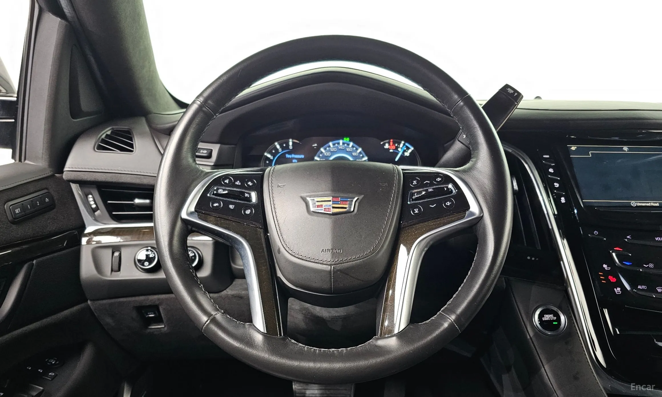 Cadillac Escalade превью 14