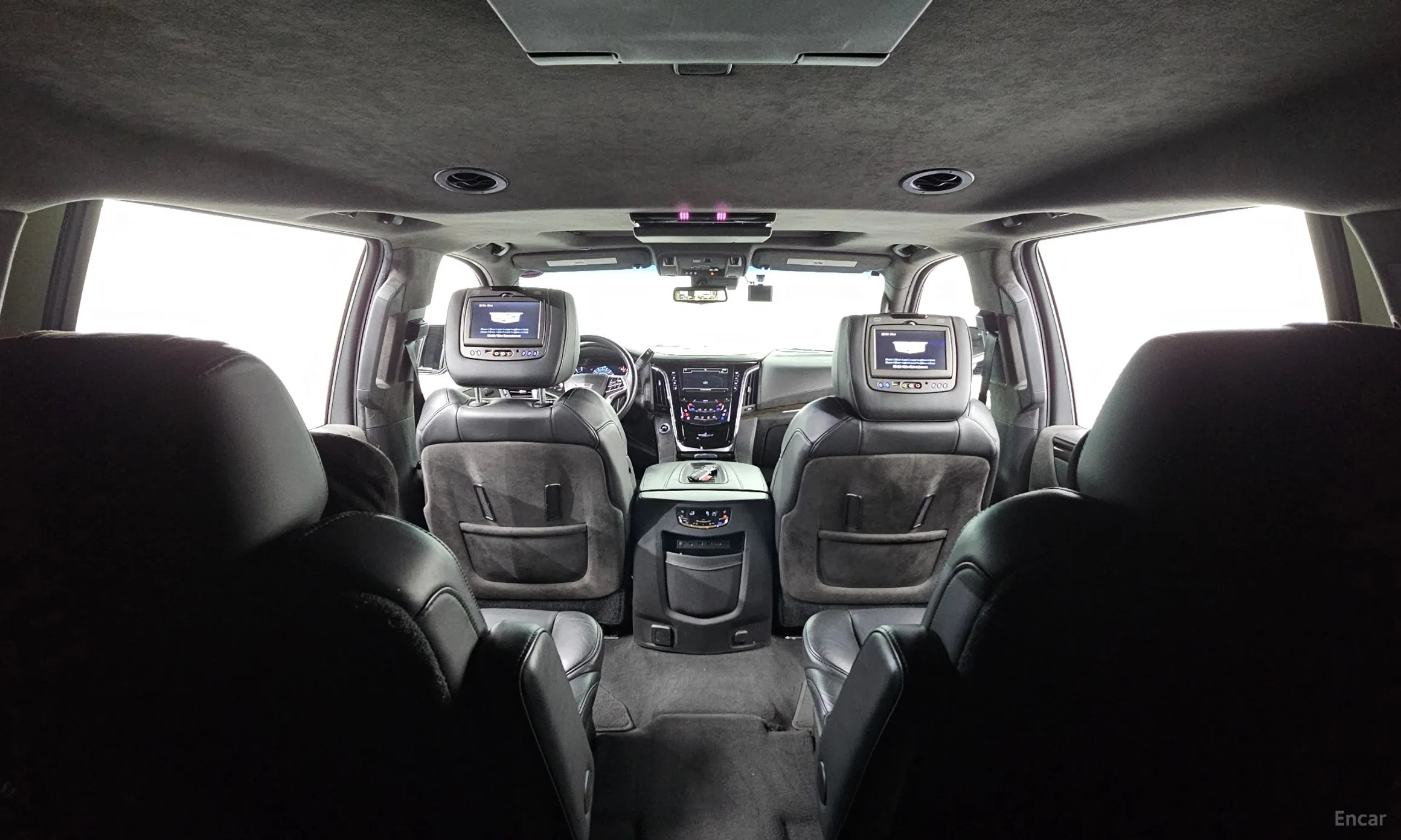 Cadillac Escalade превью 18