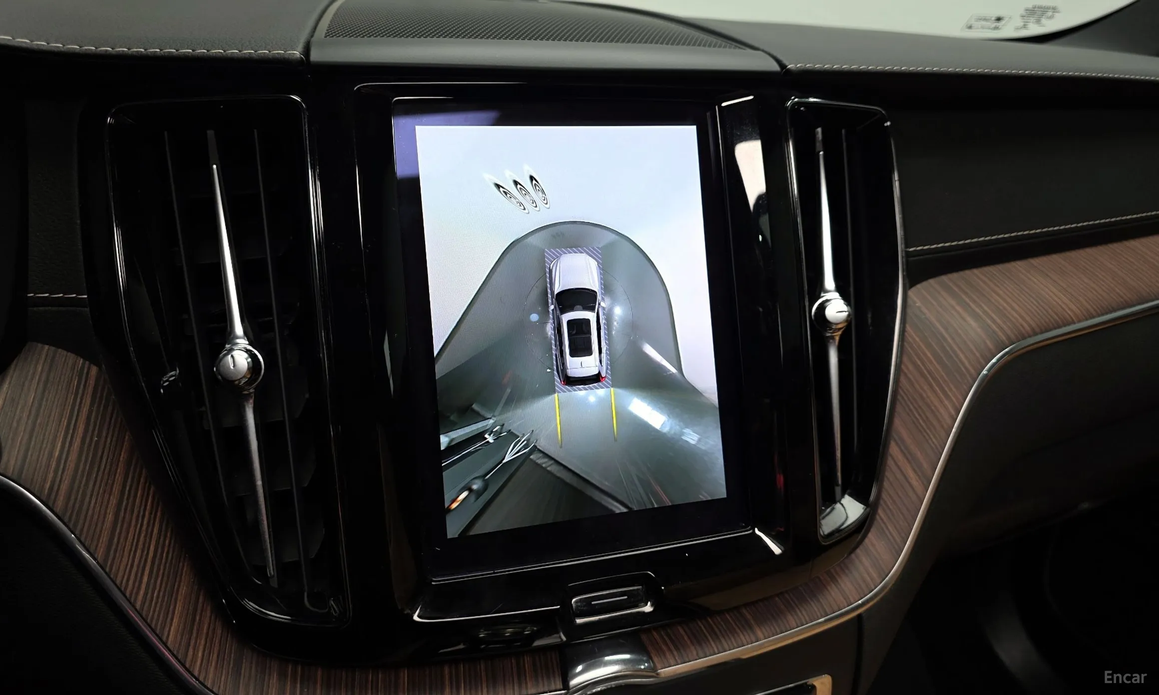 Volvo XC60 Gen 2 превью 15