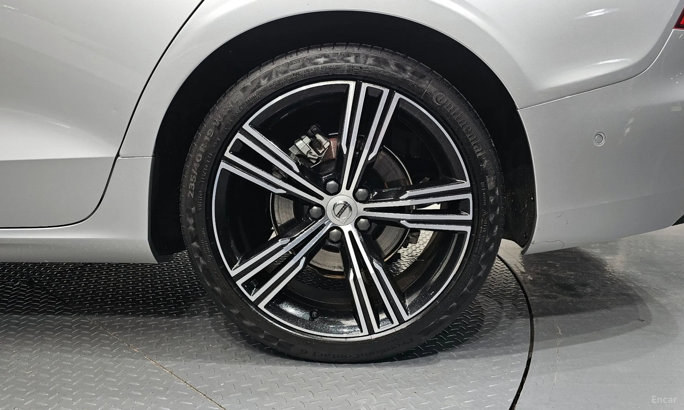 Volvo S60 3rd Generation превью 5