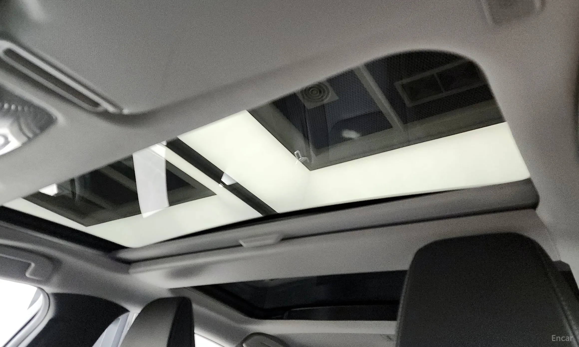 Toyota Prius 5th Generation превью 18