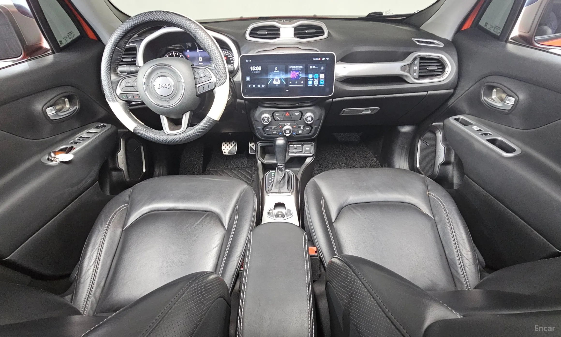 Jeep Renegade превью 7