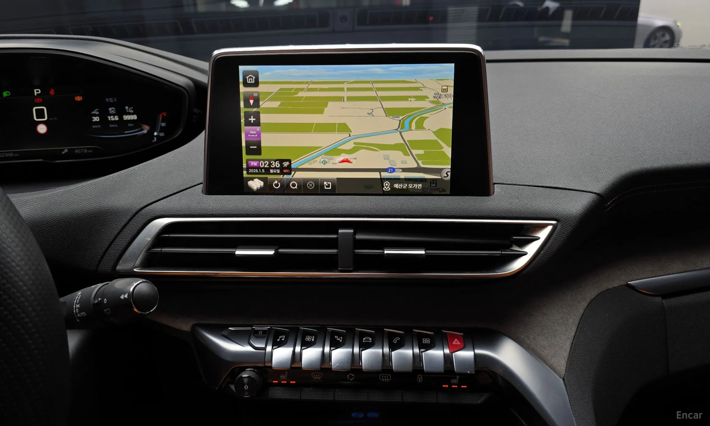 Peugeot 5008 2nd generation превью 14