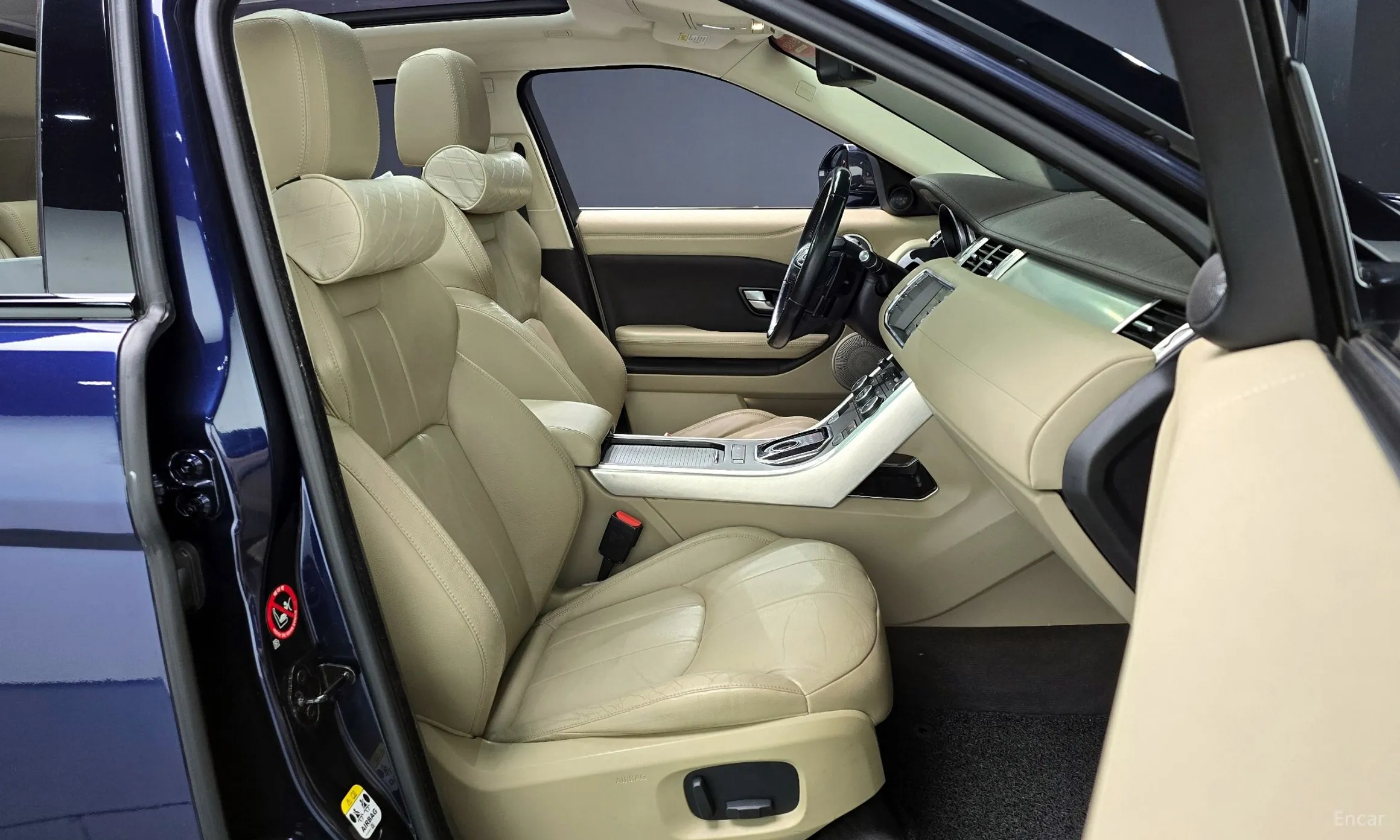 Land Rover Range Rover Evoque превью 10
