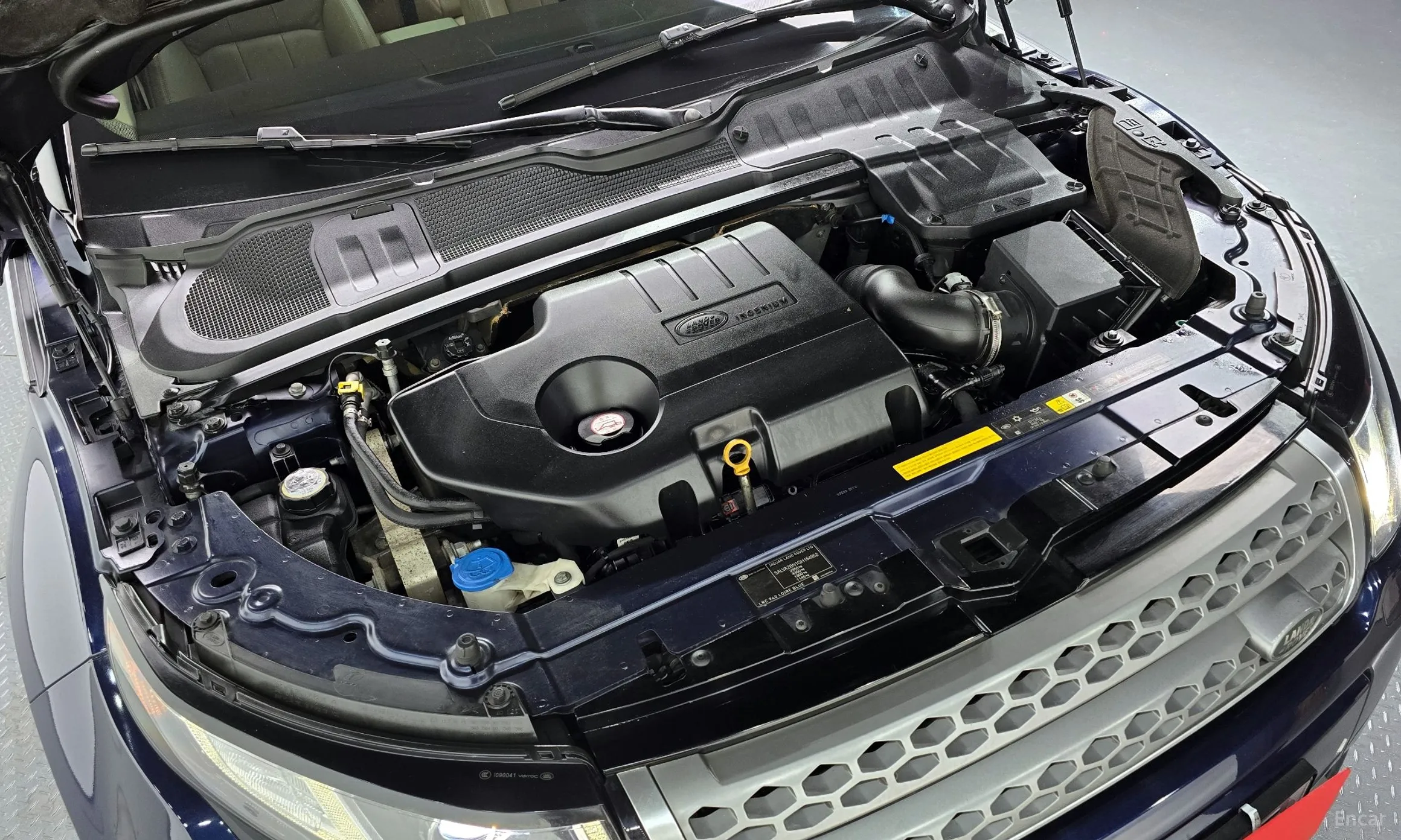 Land Rover Range Rover Evoque превью 6