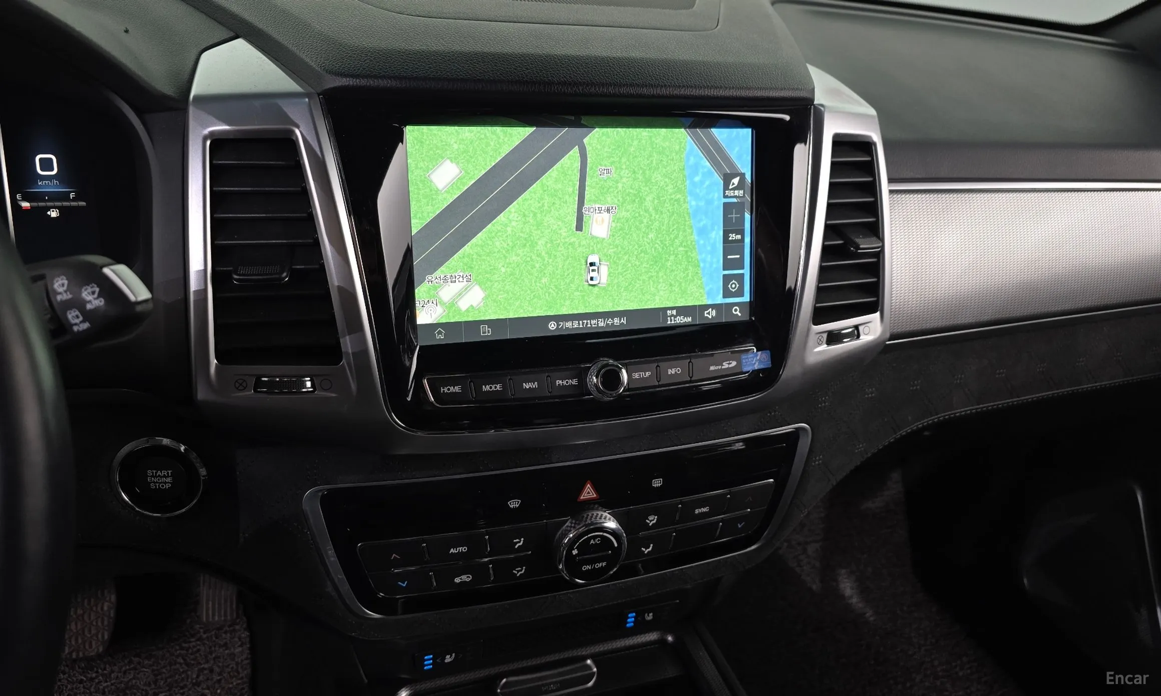 KG Mobility (SsangYong) Rexton превью 14