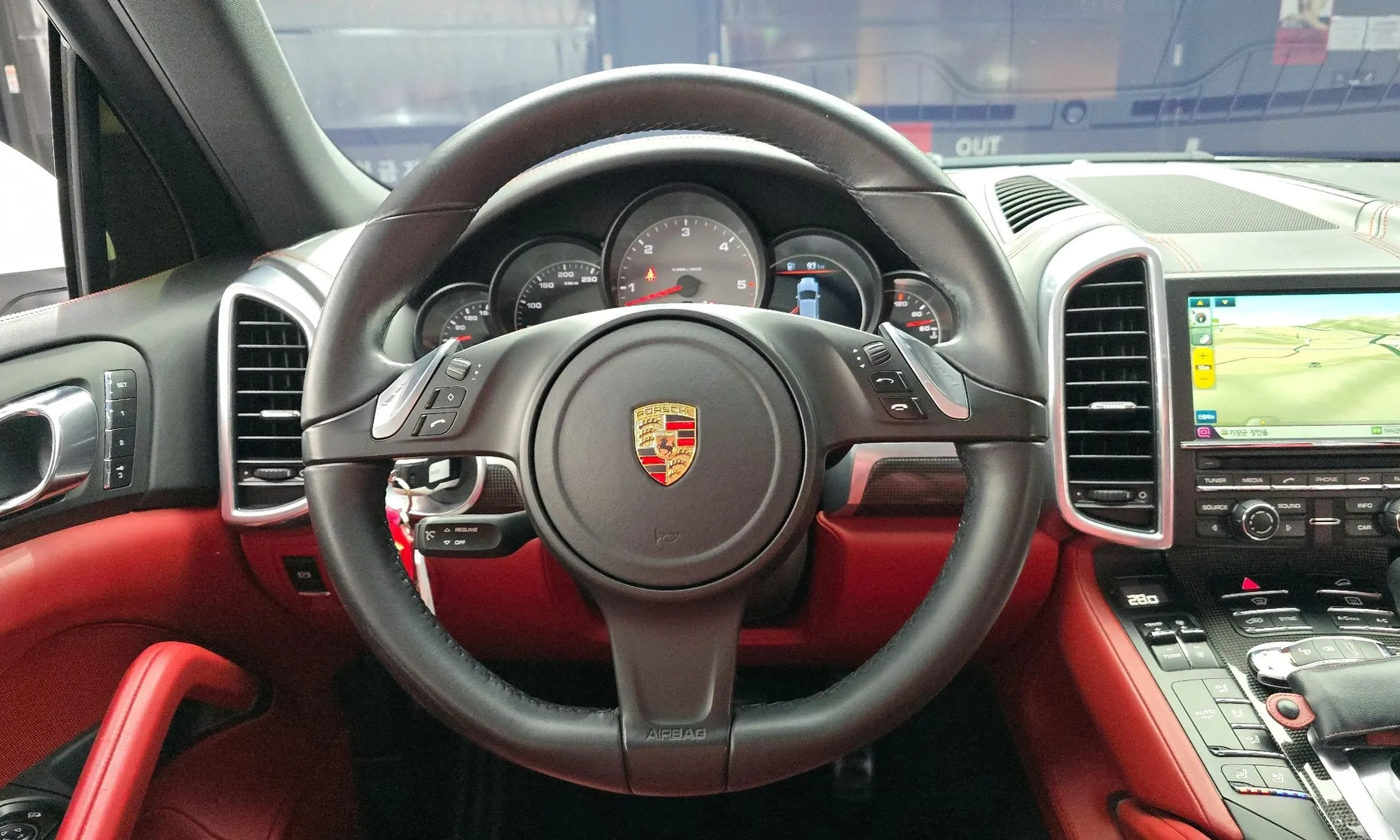 Porsche New Cayenne превью 13