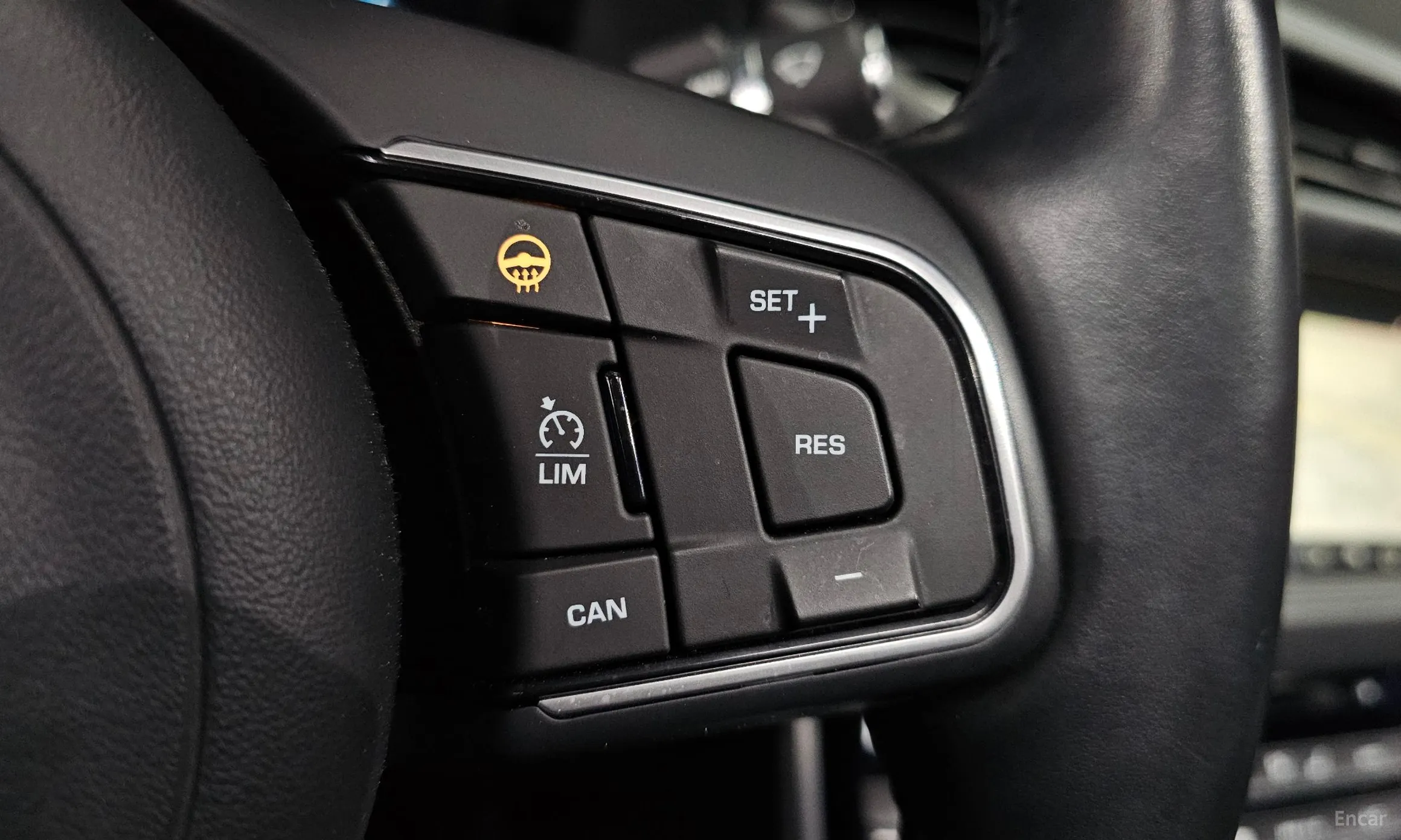 Jaguar XF (x260) превью 17