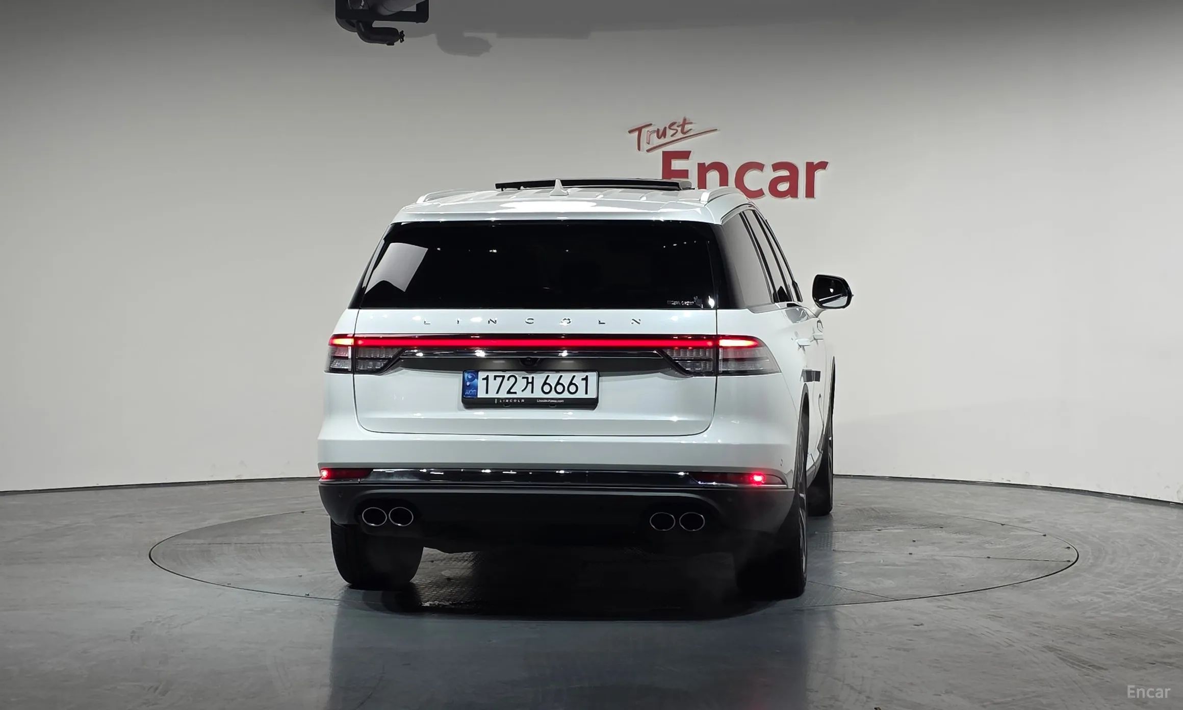 Lincoln Aviator 2nd Generation превью 4