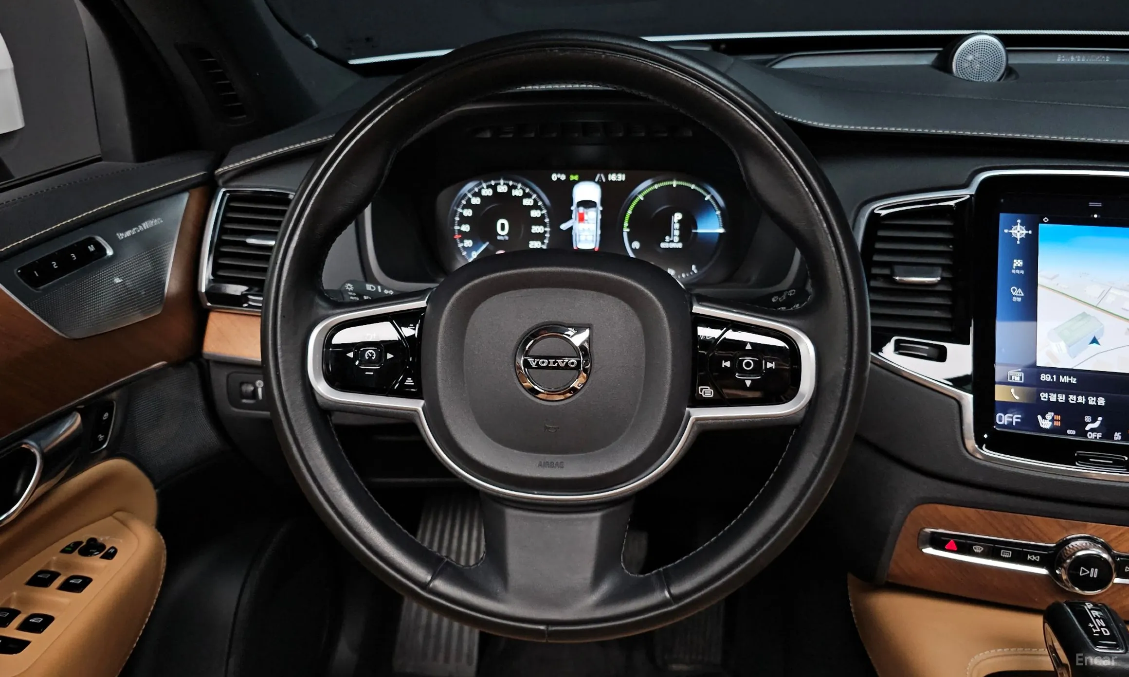 Volvo XC90 Gen 2 превью 13