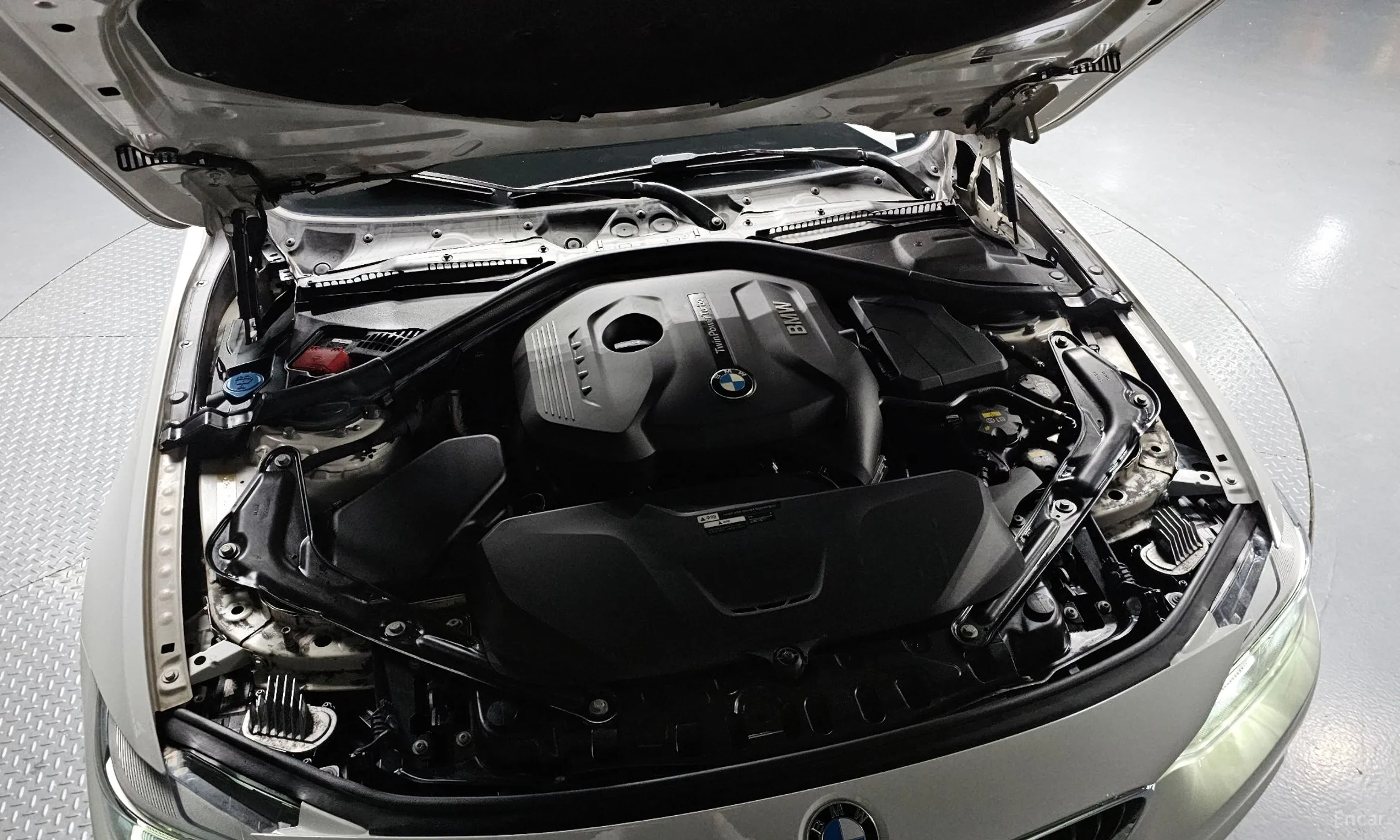 BMW Series 4 (F32) превью 6