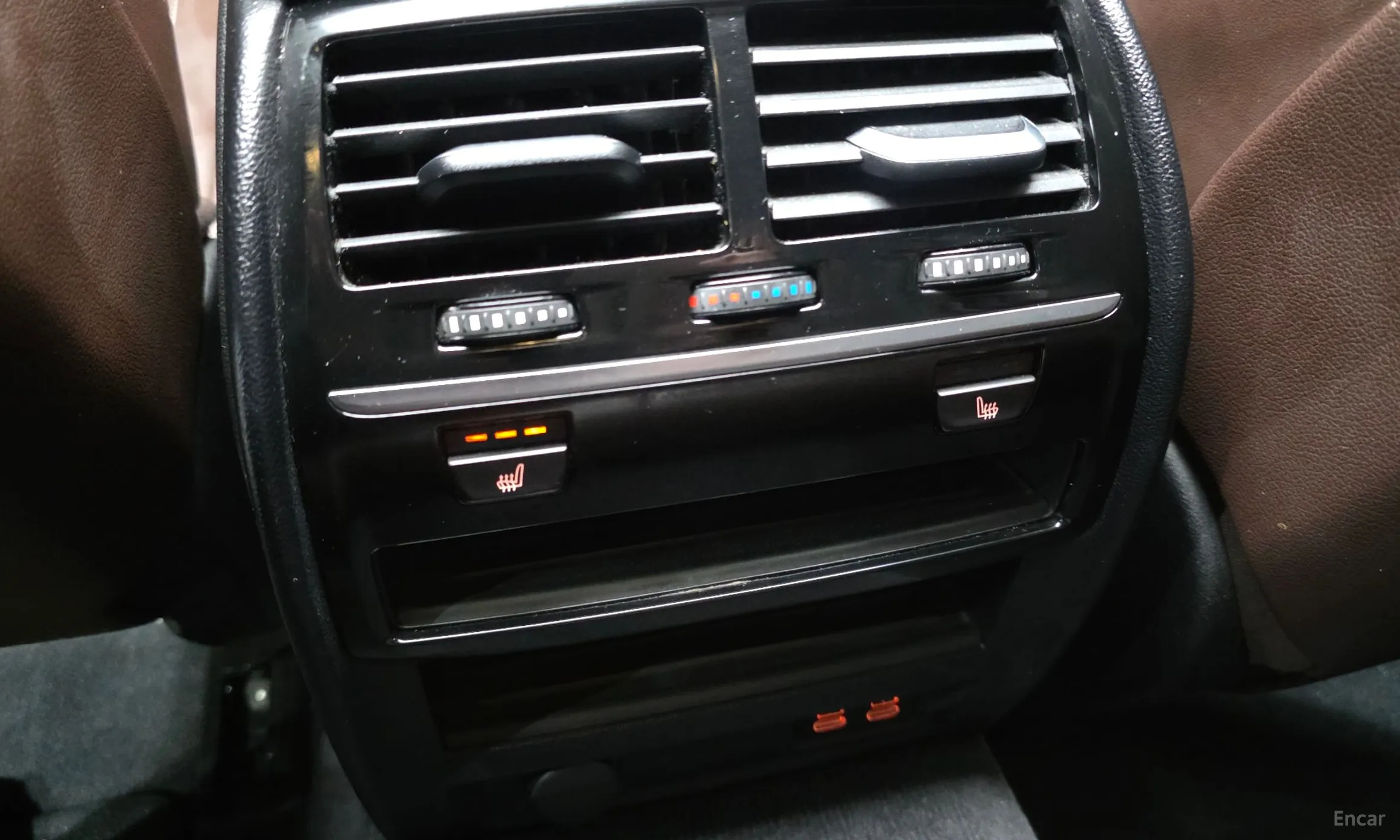 BMW 5 Series (G30) превью 18