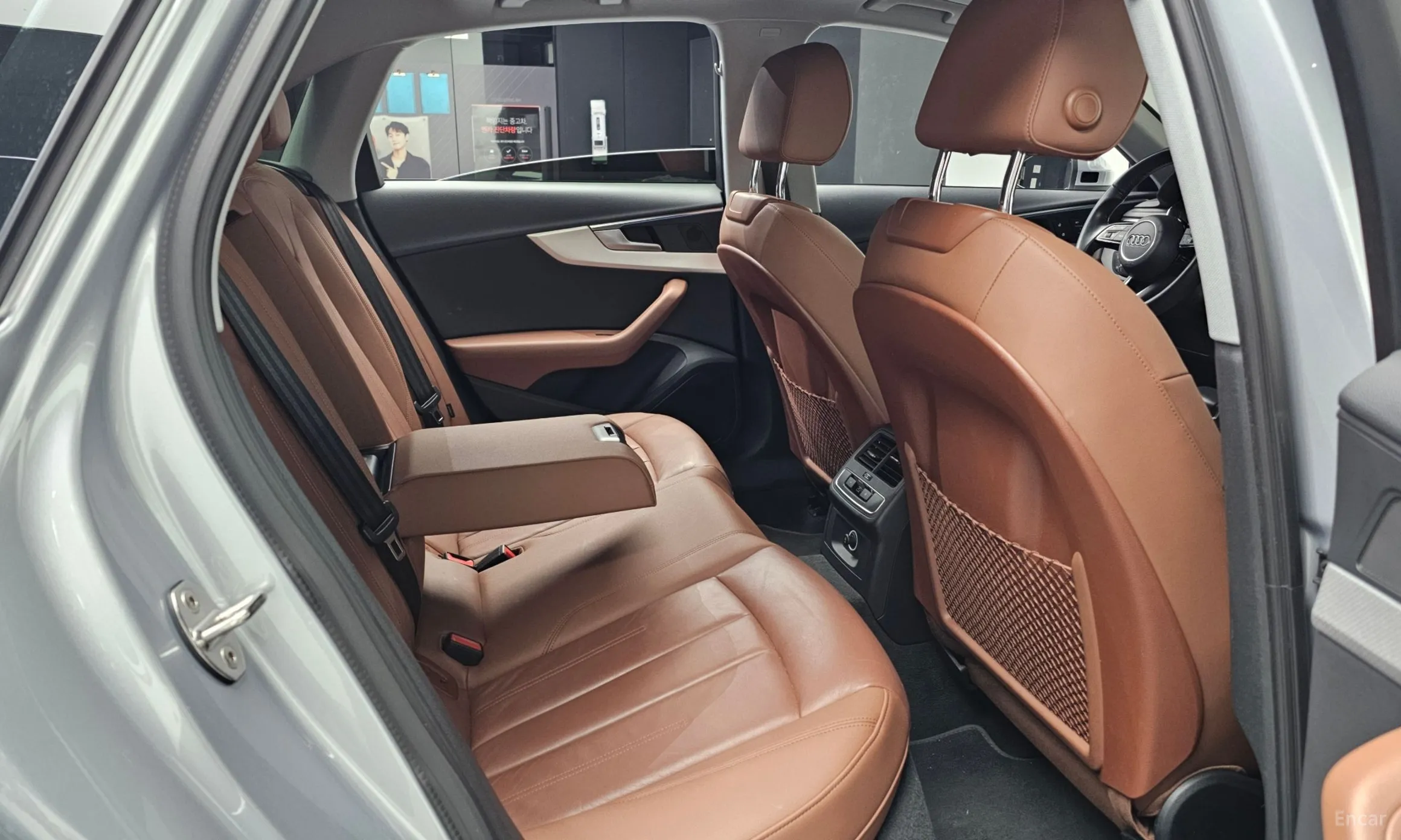 Audi A4 (B9) превью 12