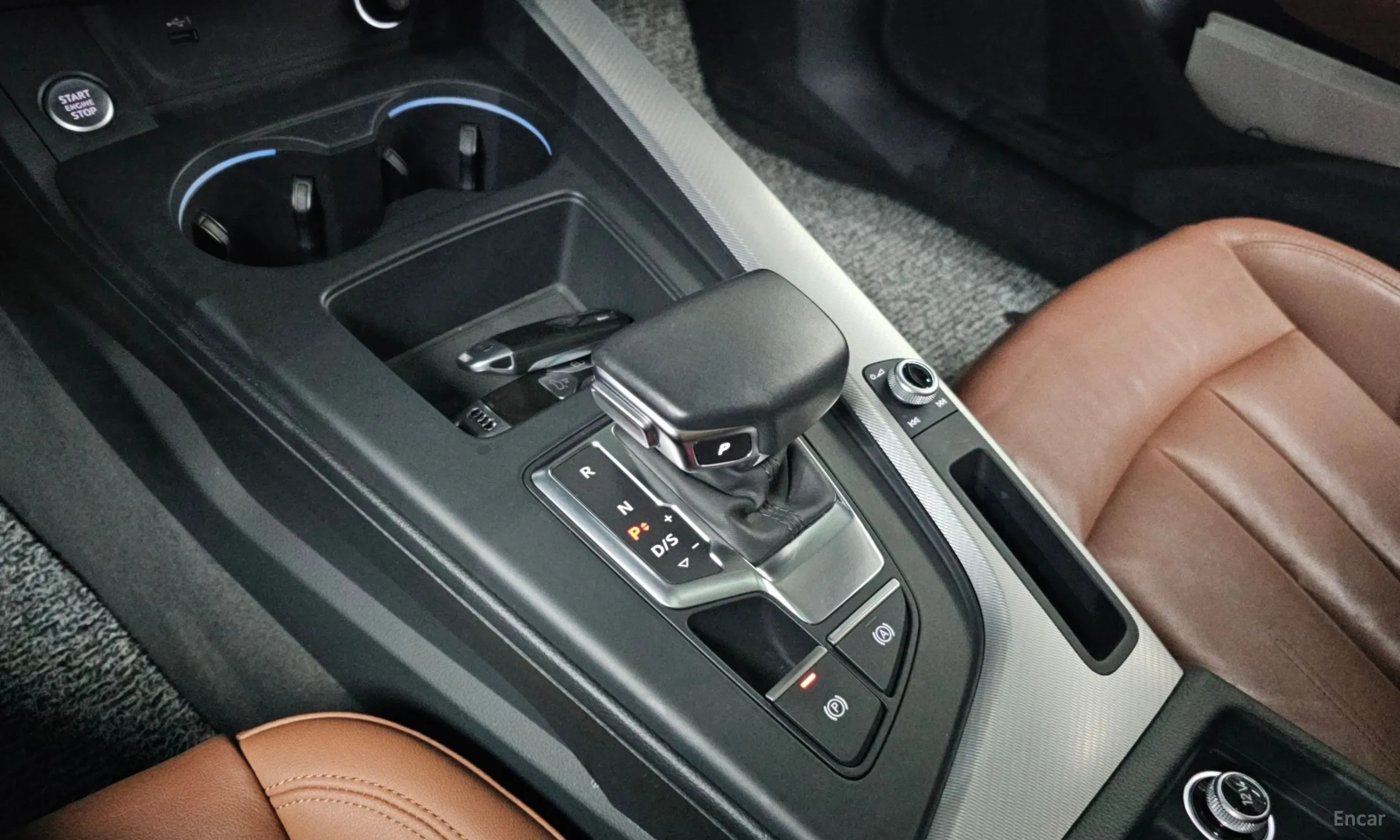 Audi A4 (B9) превью 9