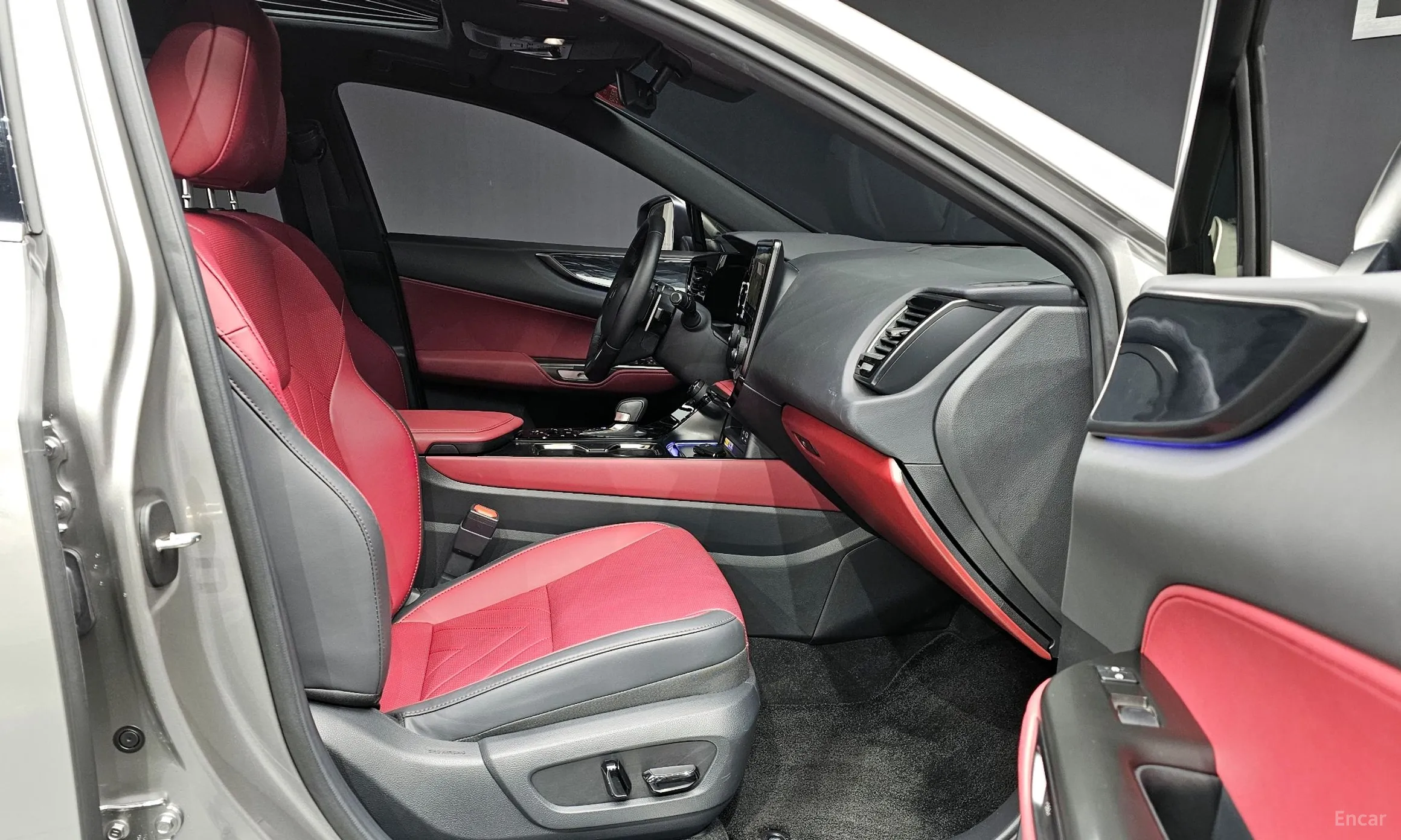 Lexus NX350h Gen 2 превью 10