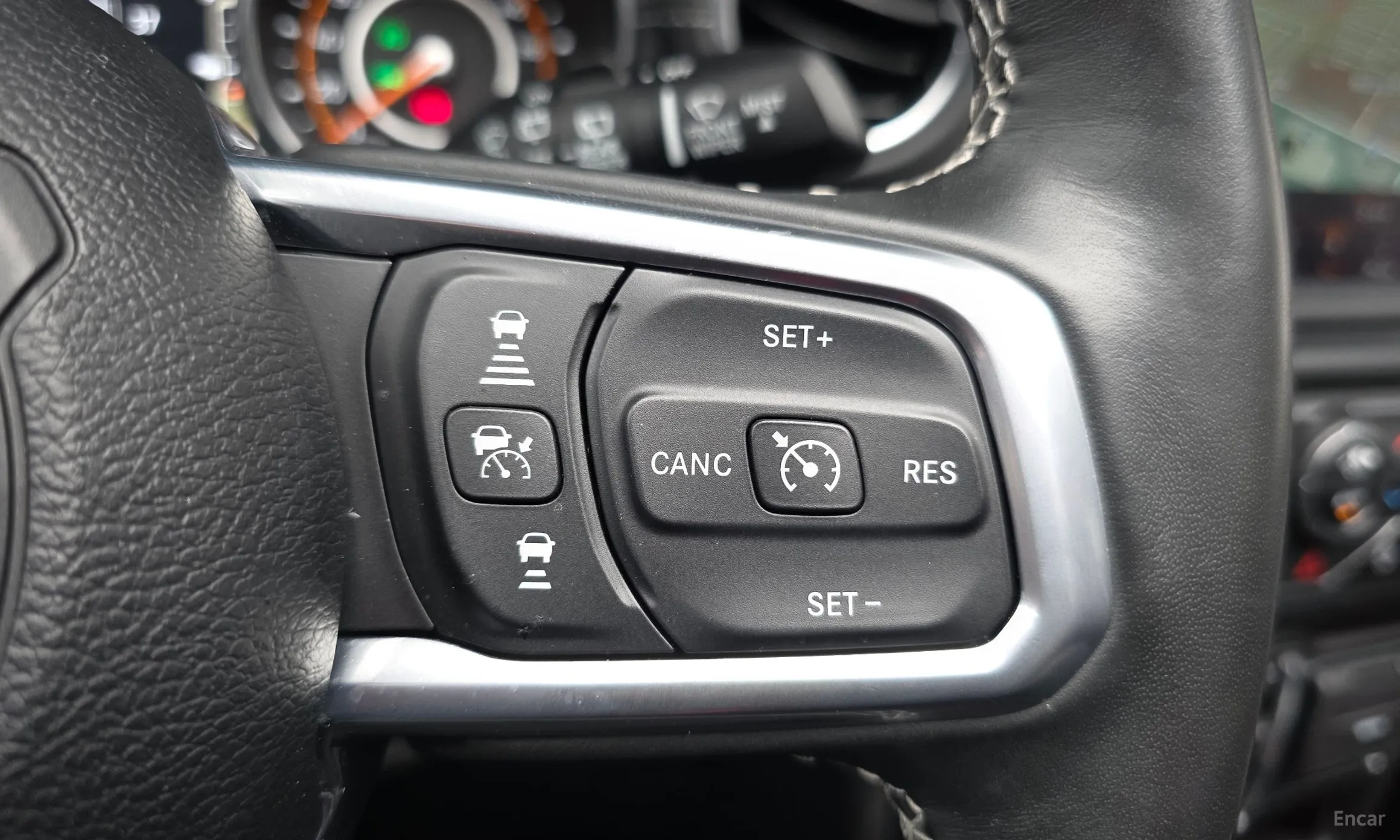 Jeep Wrangler (JL) превью 18