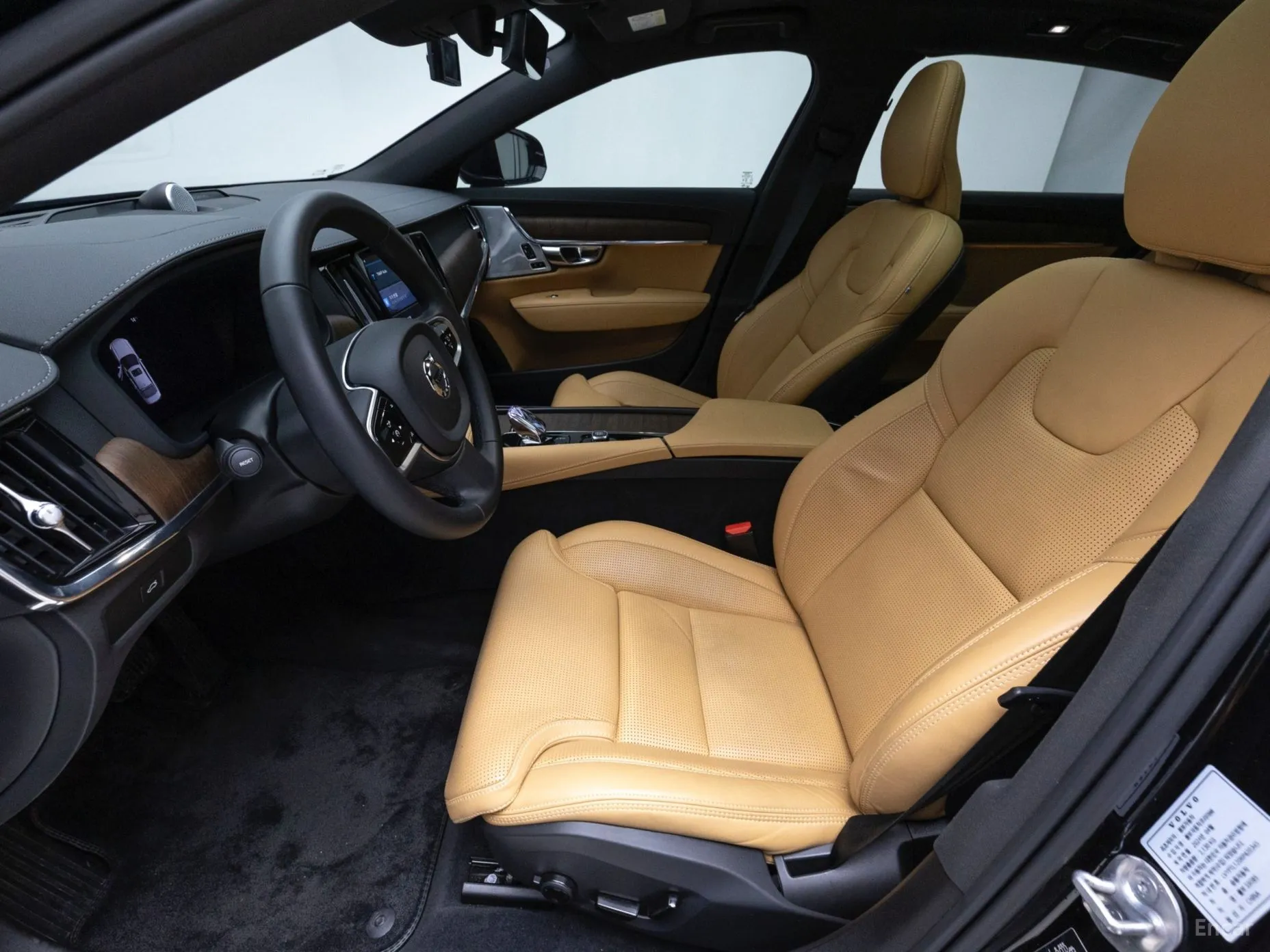 Volvo S90 превью 9