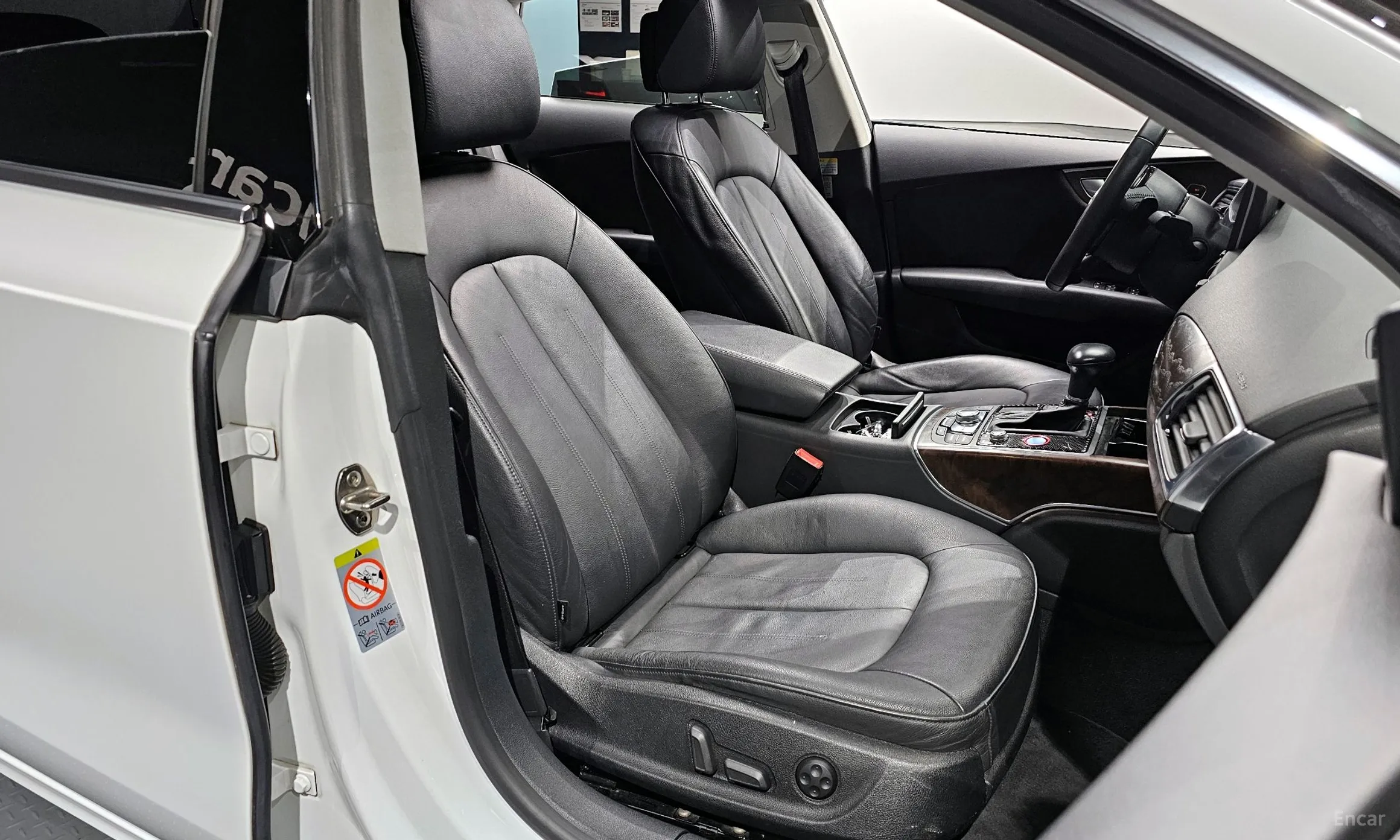 Audi A7 превью 10