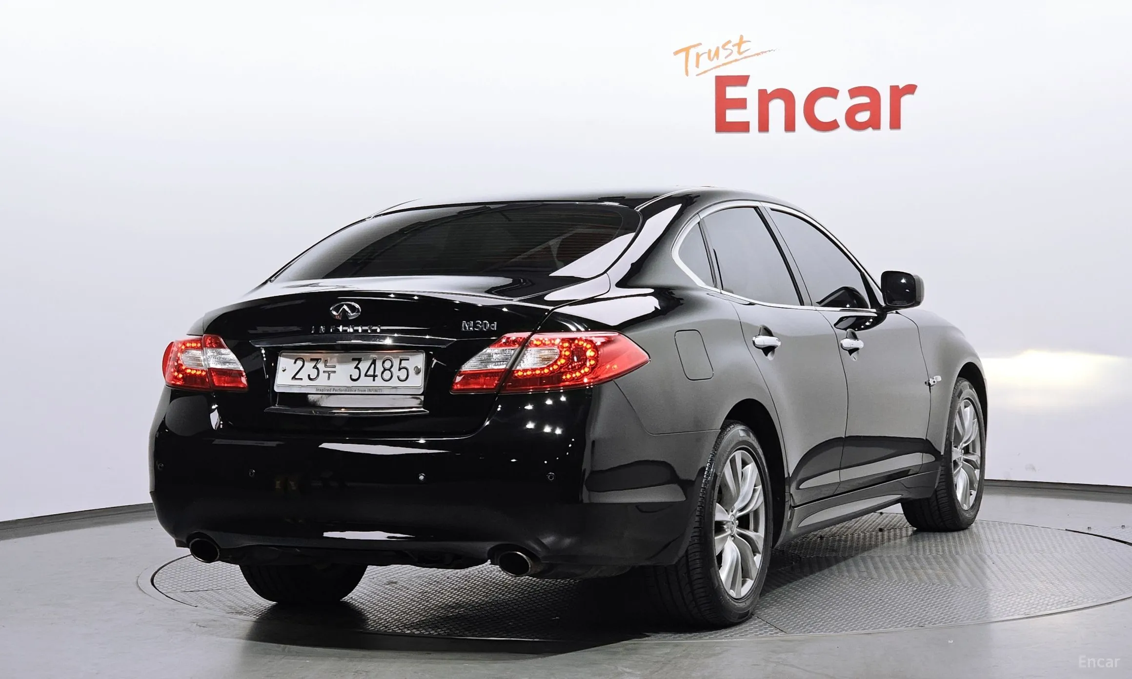 Infiniti M30d