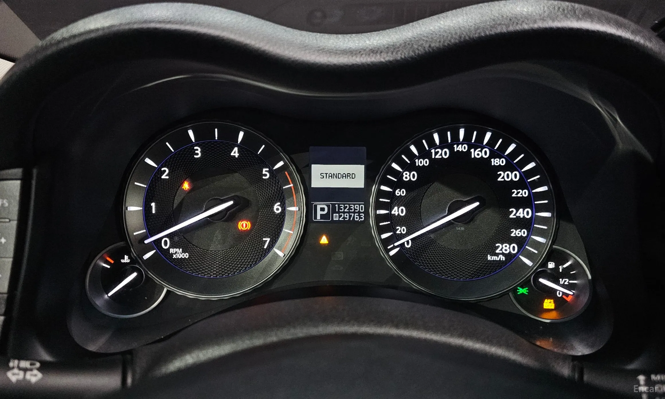 Infiniti M30d превью 8