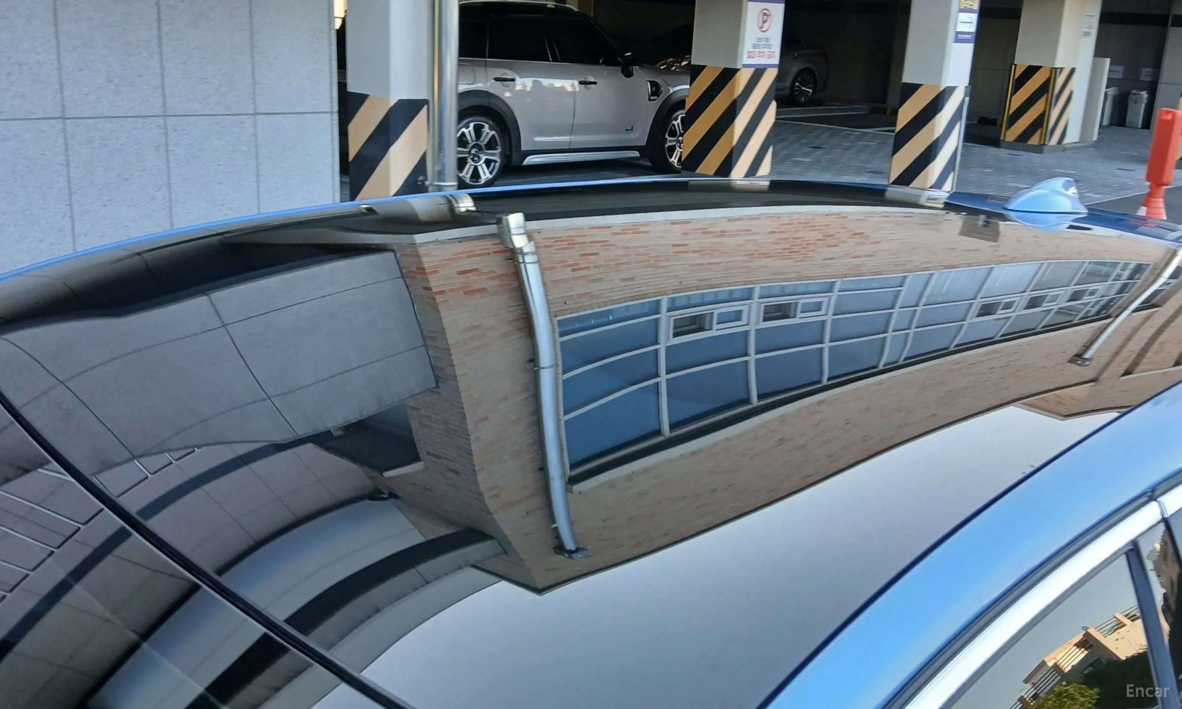 Volvo V40 превью 14