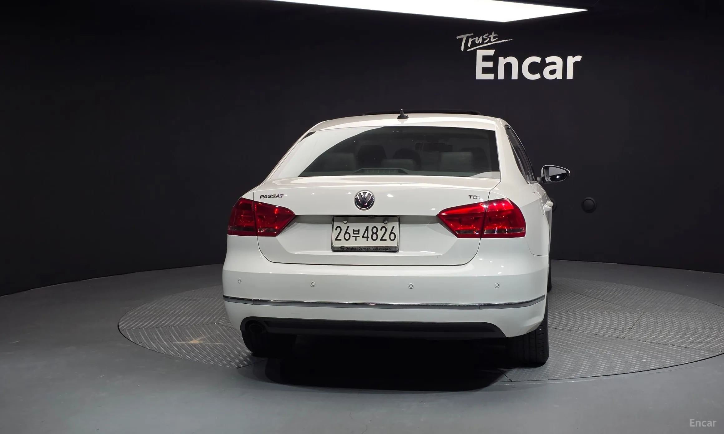 Volkswagen The New Passat превью 4