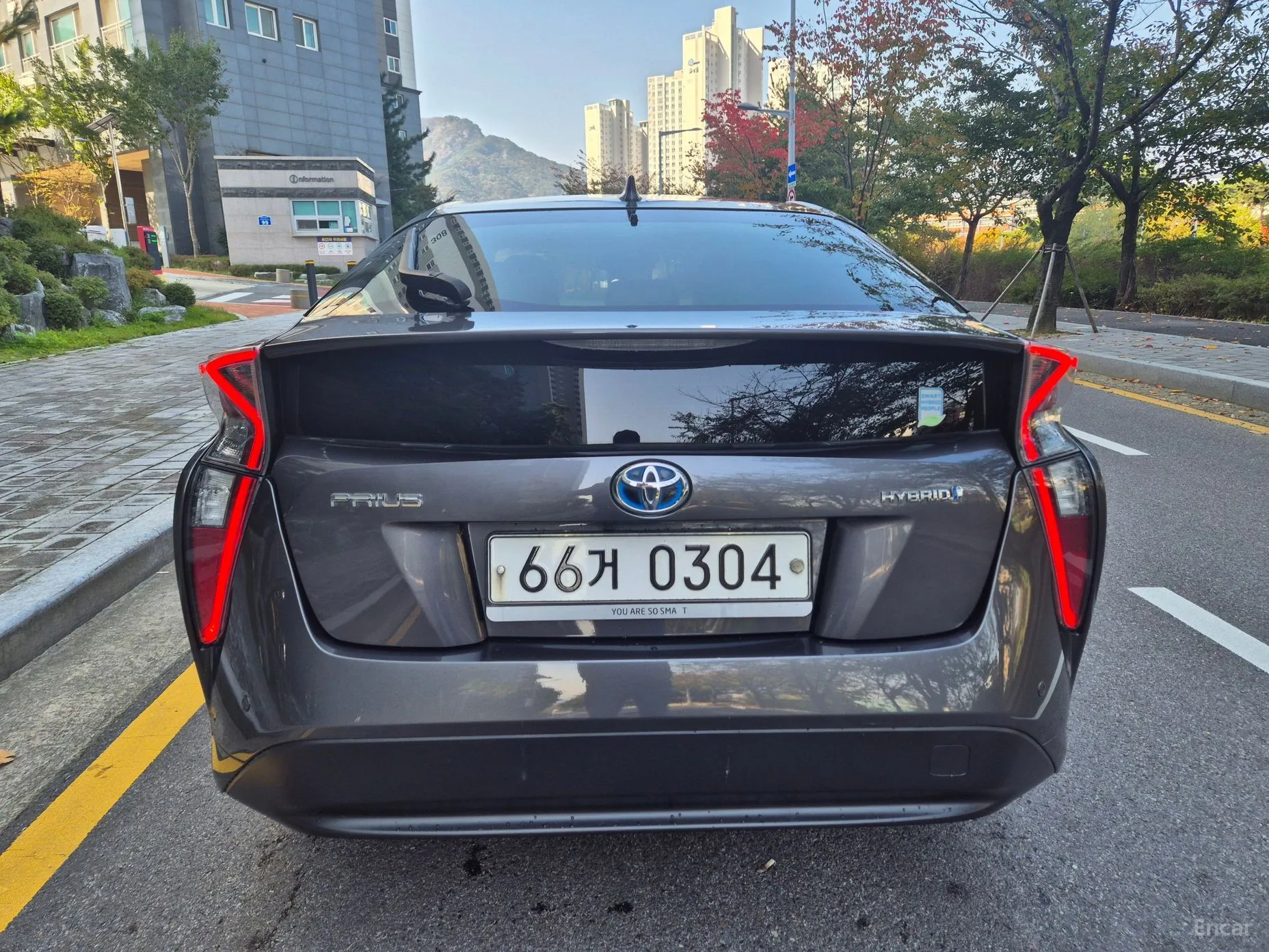 Toyota Prius 4th Generation превью 6