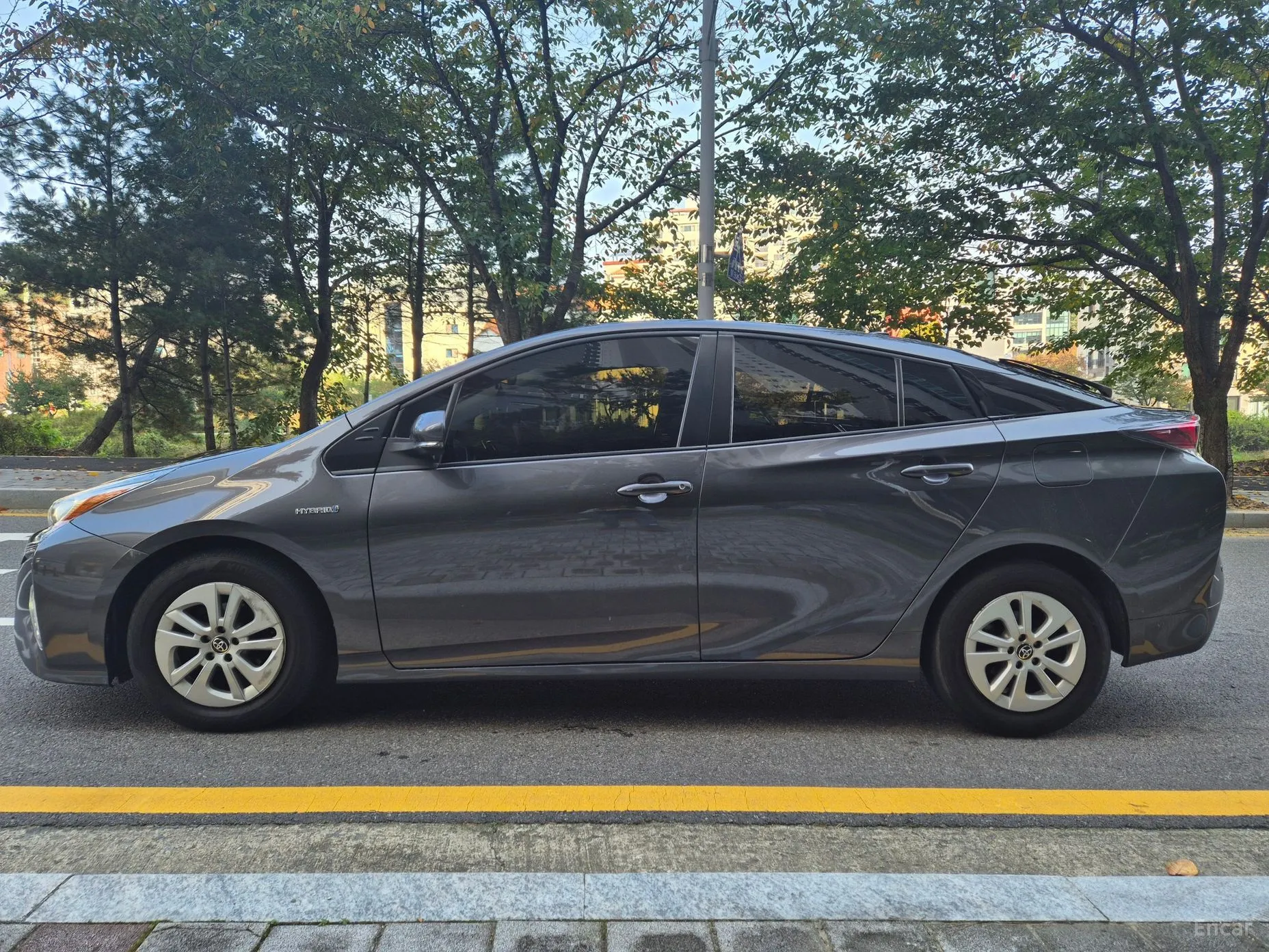 Toyota Prius 4th Generation превью 8