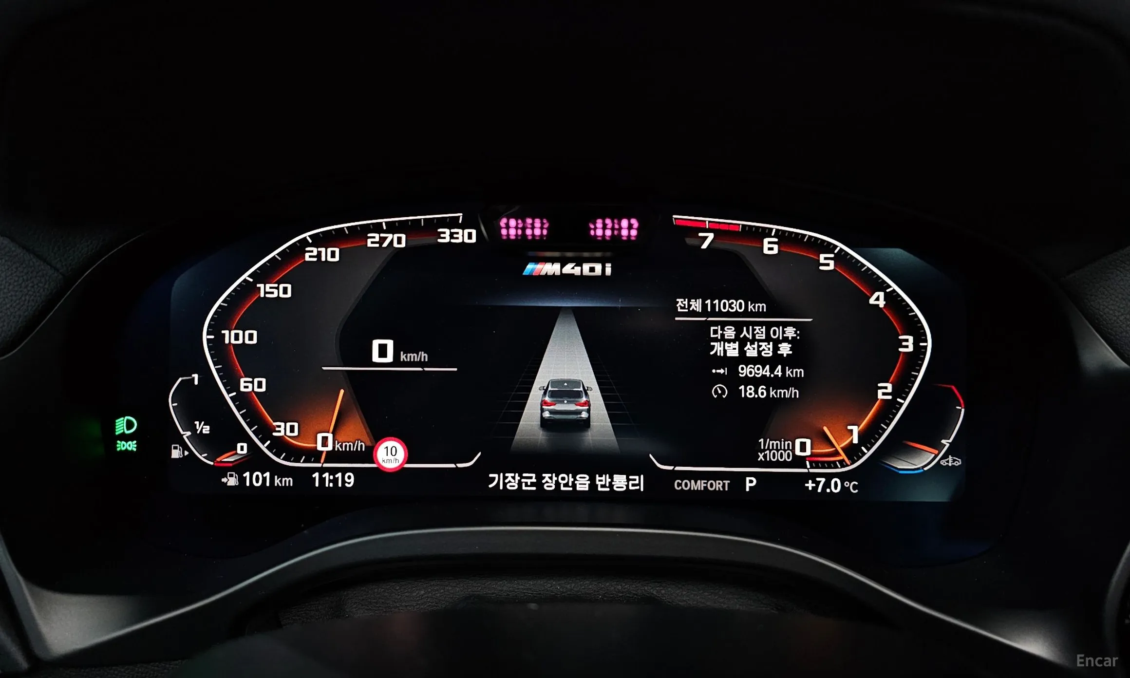 BMW X3 (G01) превью 8