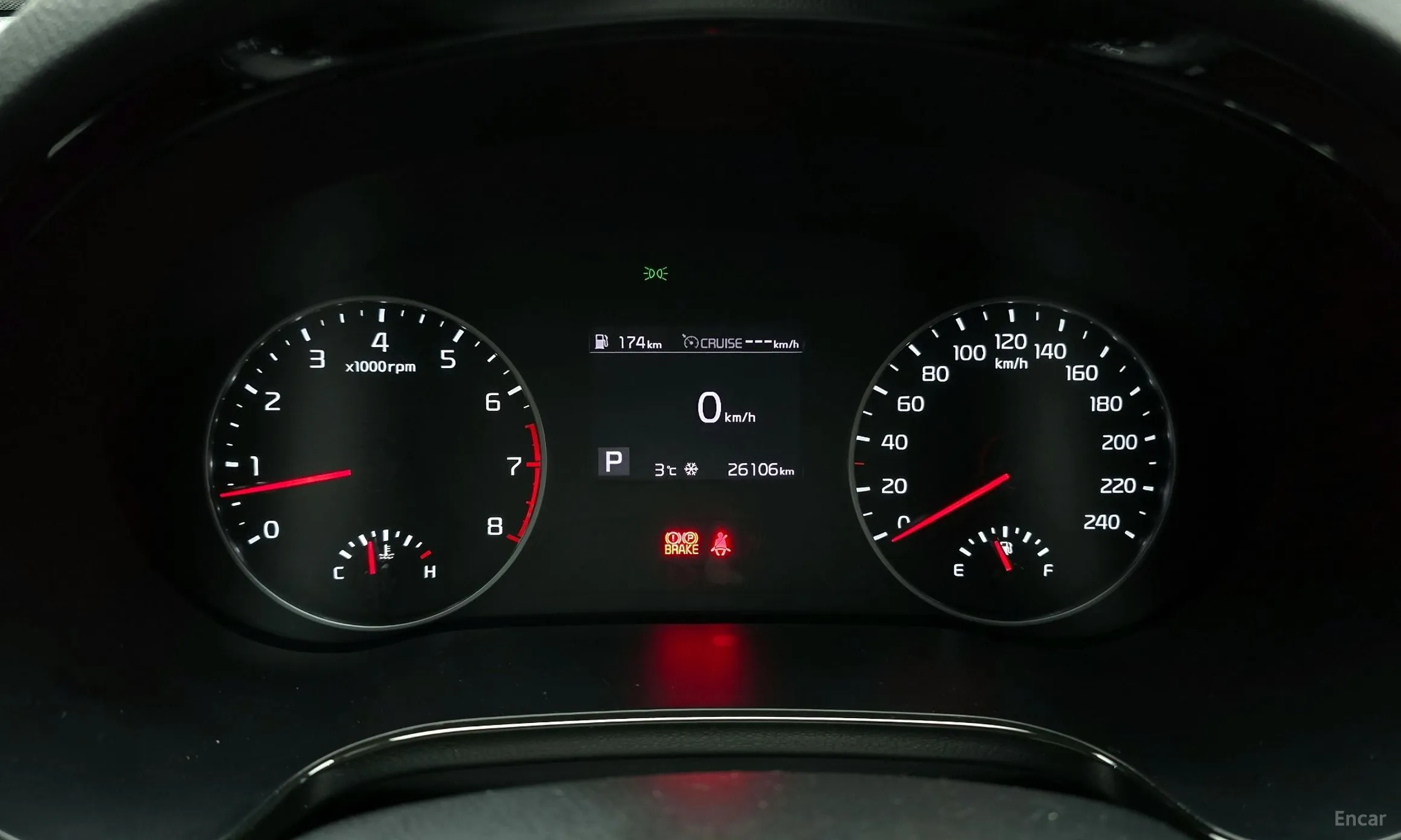 Kia Seltos превью 8