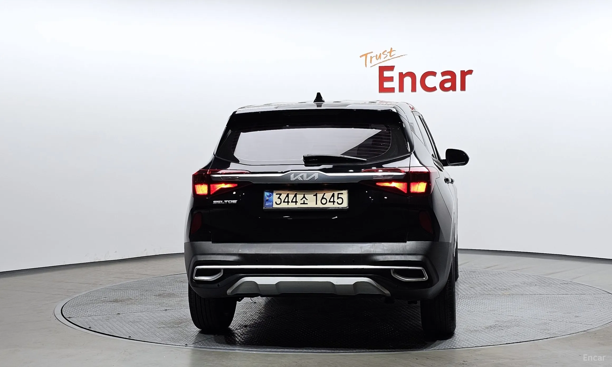 Kia Seltos превью 4