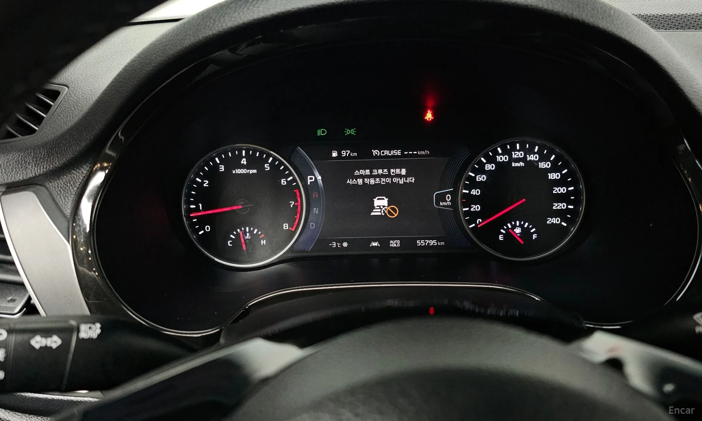 Kia Seltos превью 8