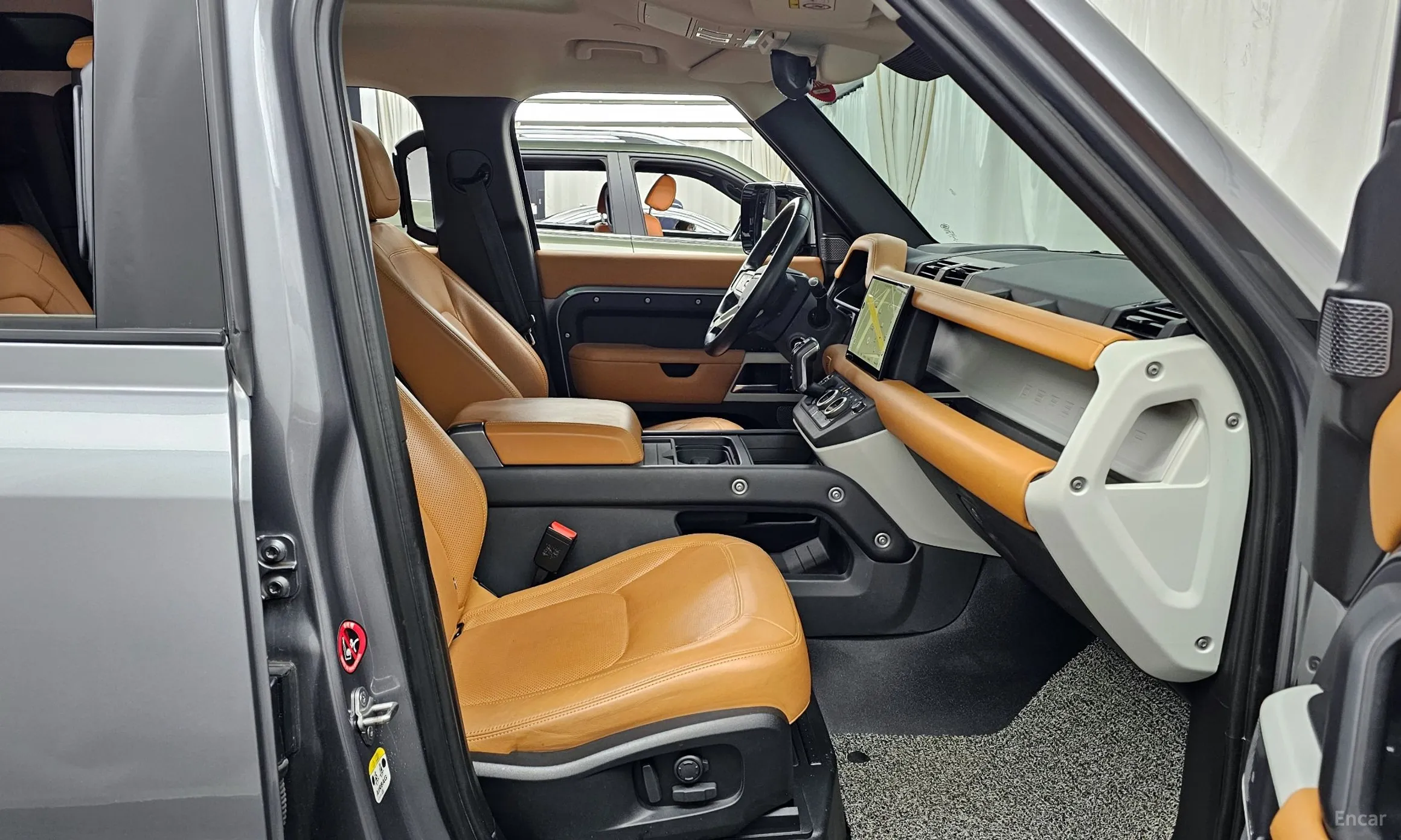 Land Rover Defender (L663) превью 11