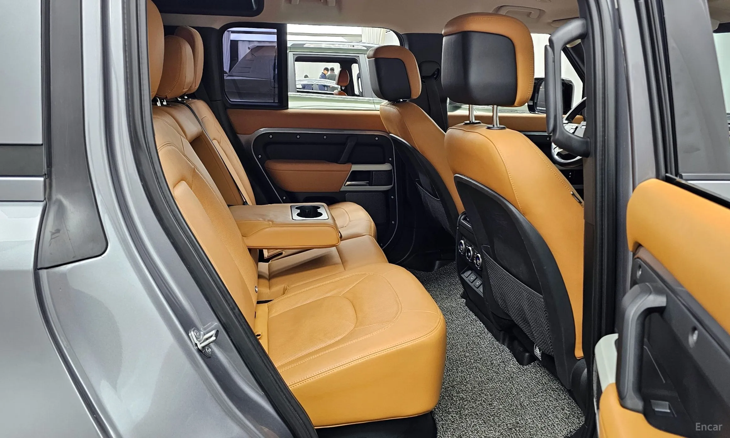 Land Rover Defender (L663) превью 12