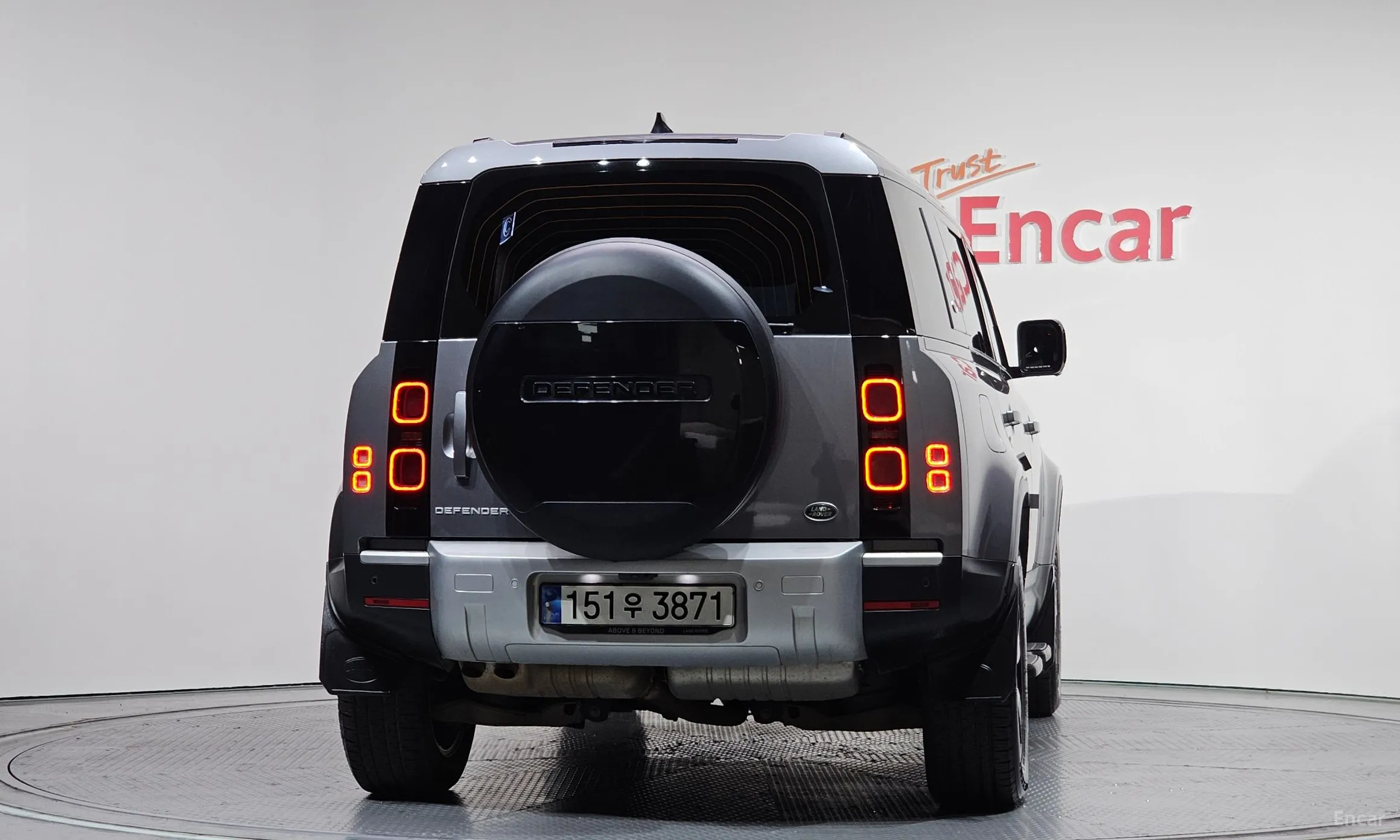 Land Rover Defender (L663) превью 4