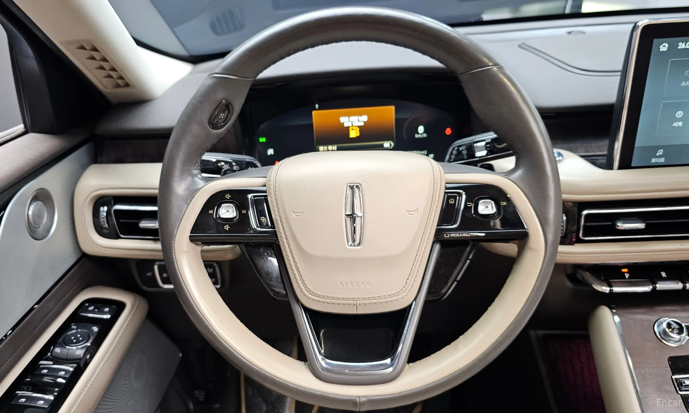 Lincoln Aviator 2nd Generation превью 13