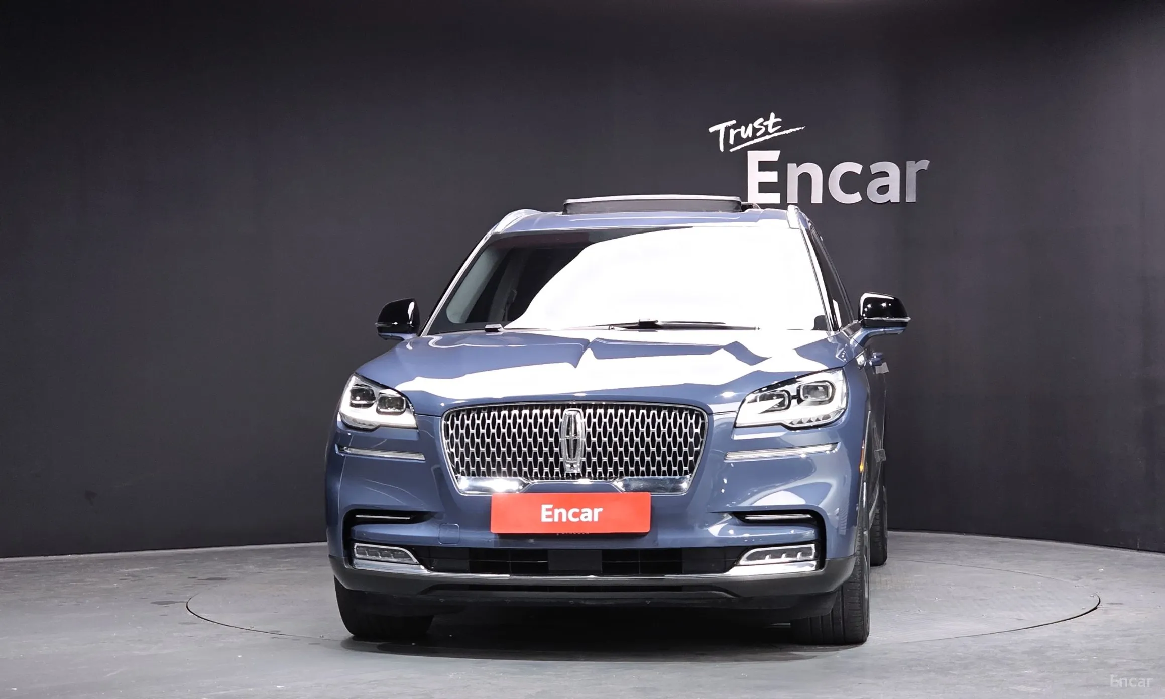 Lincoln Aviator 2nd Generation превью 3