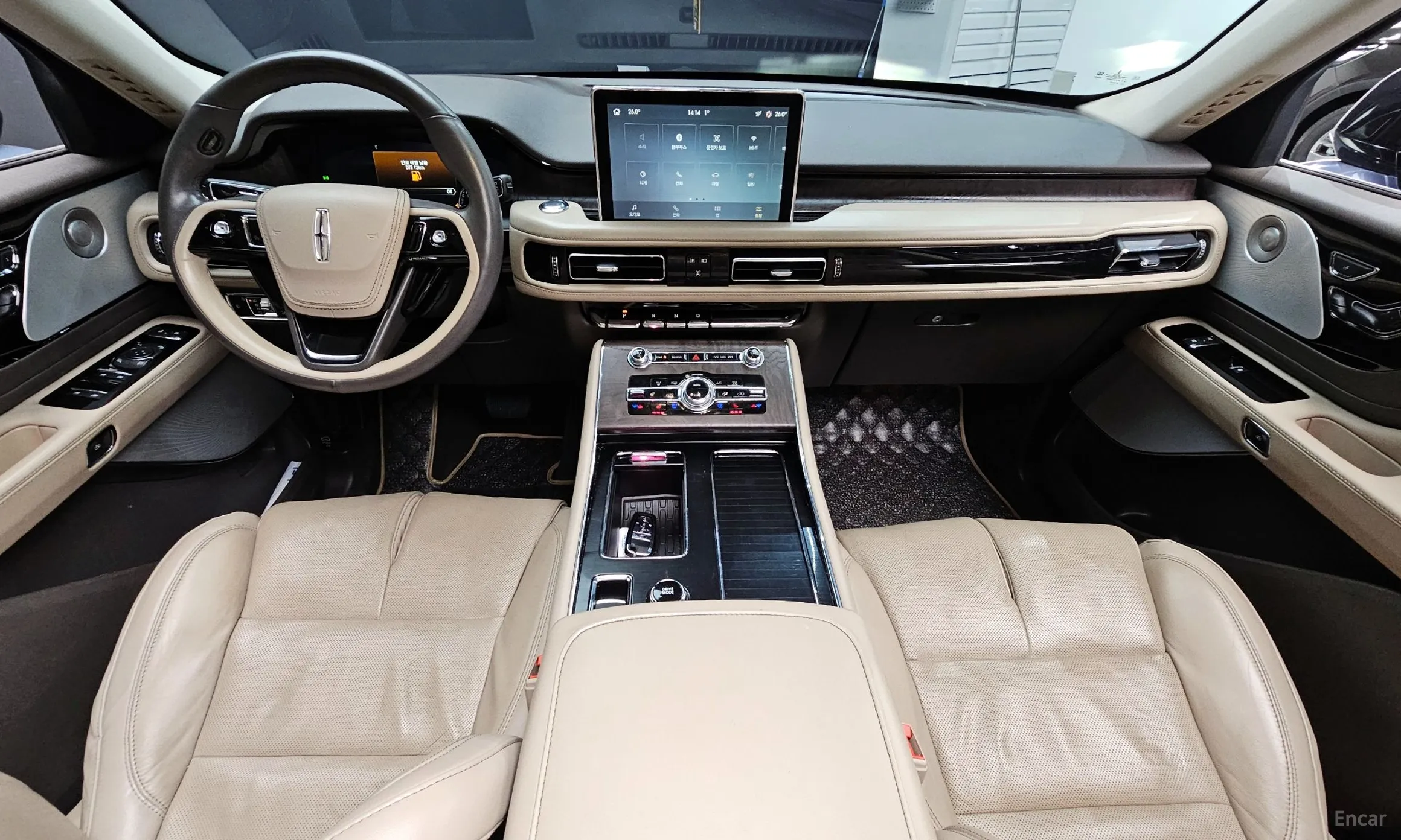Lincoln Aviator 2nd Generation превью 7