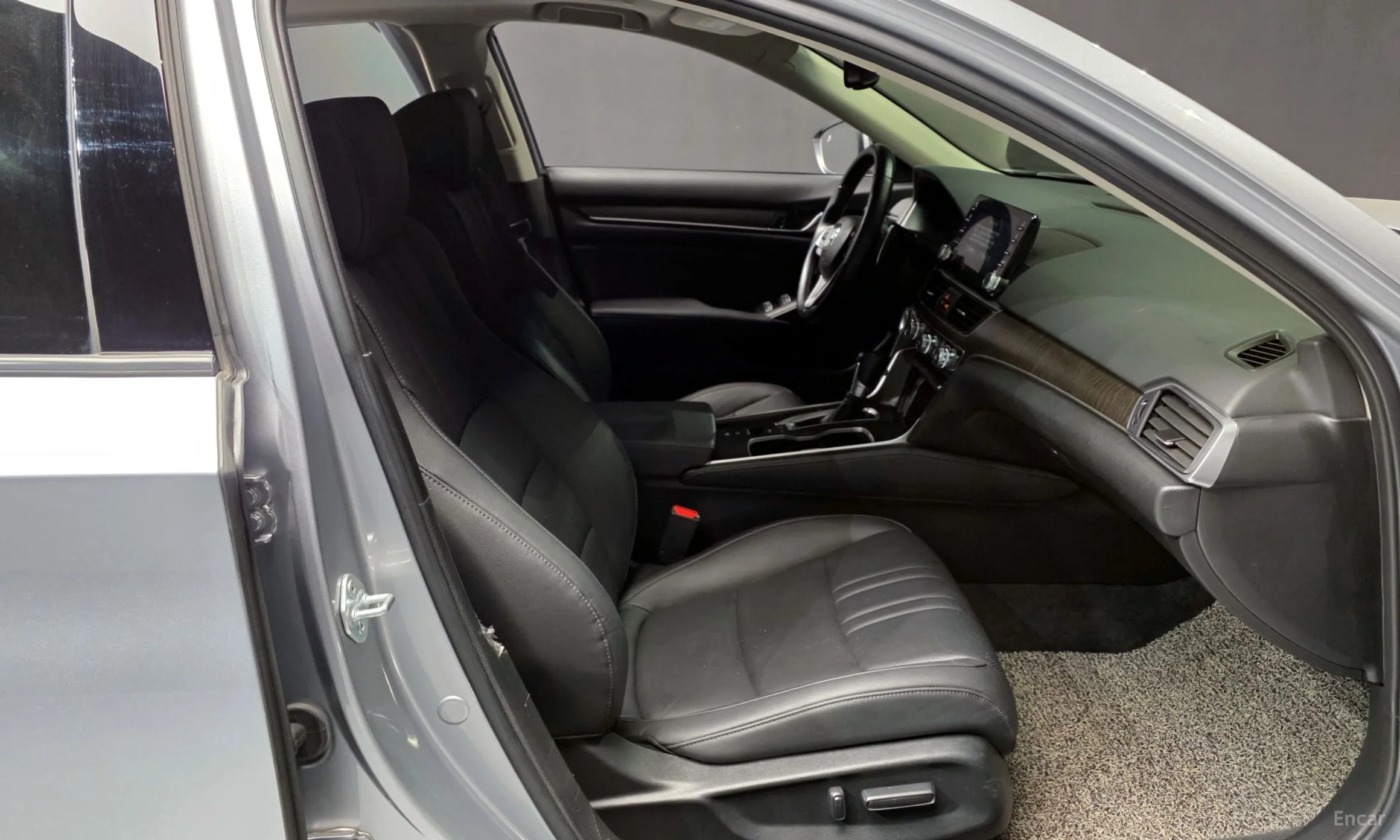 Honda Accord 10th Generation превью 11
