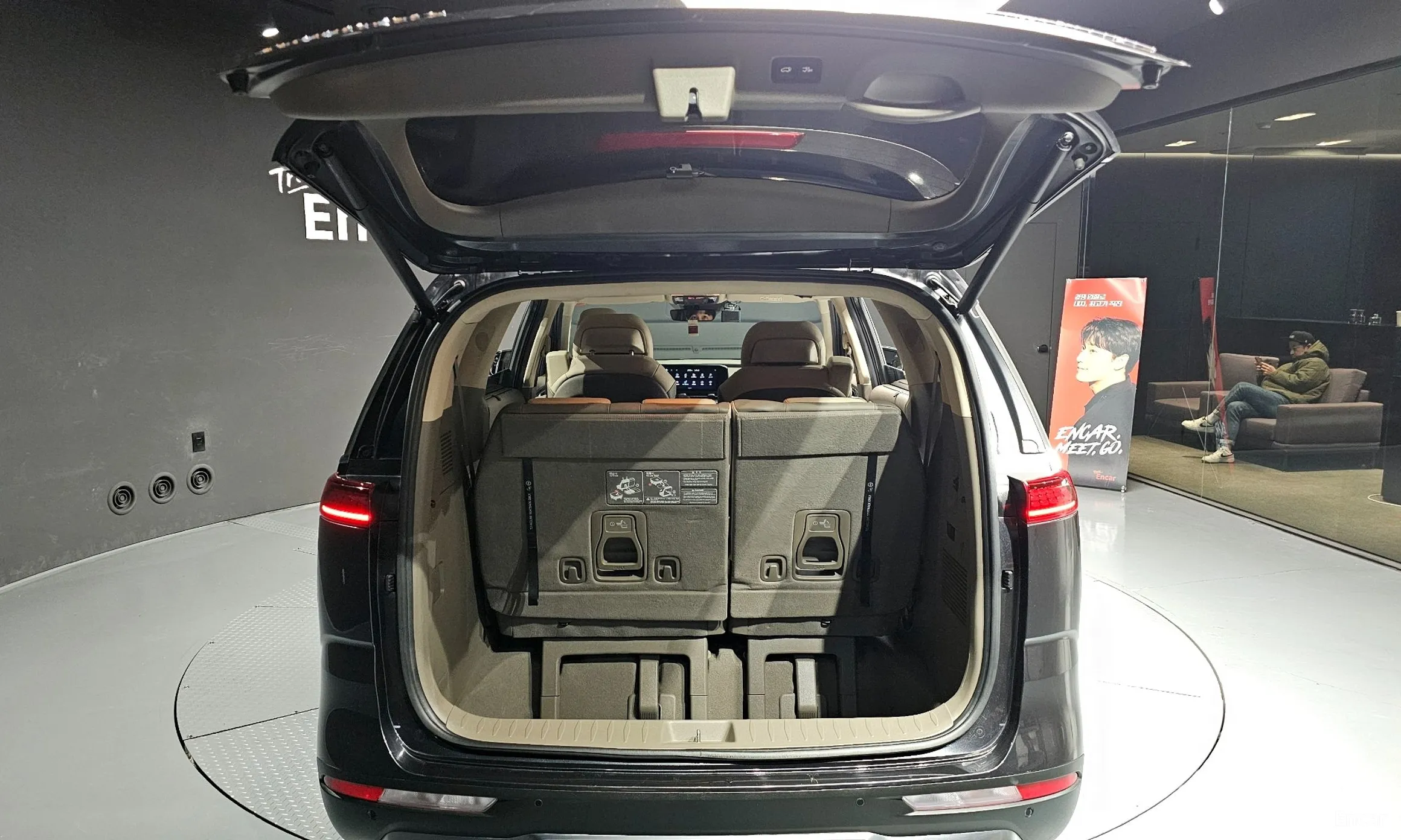 Kia Carnival Gen 4 превью 20