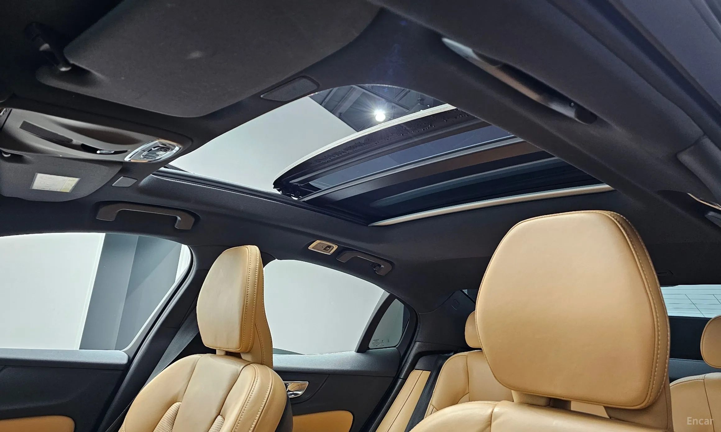Volvo S60 3rd Generation превью 19