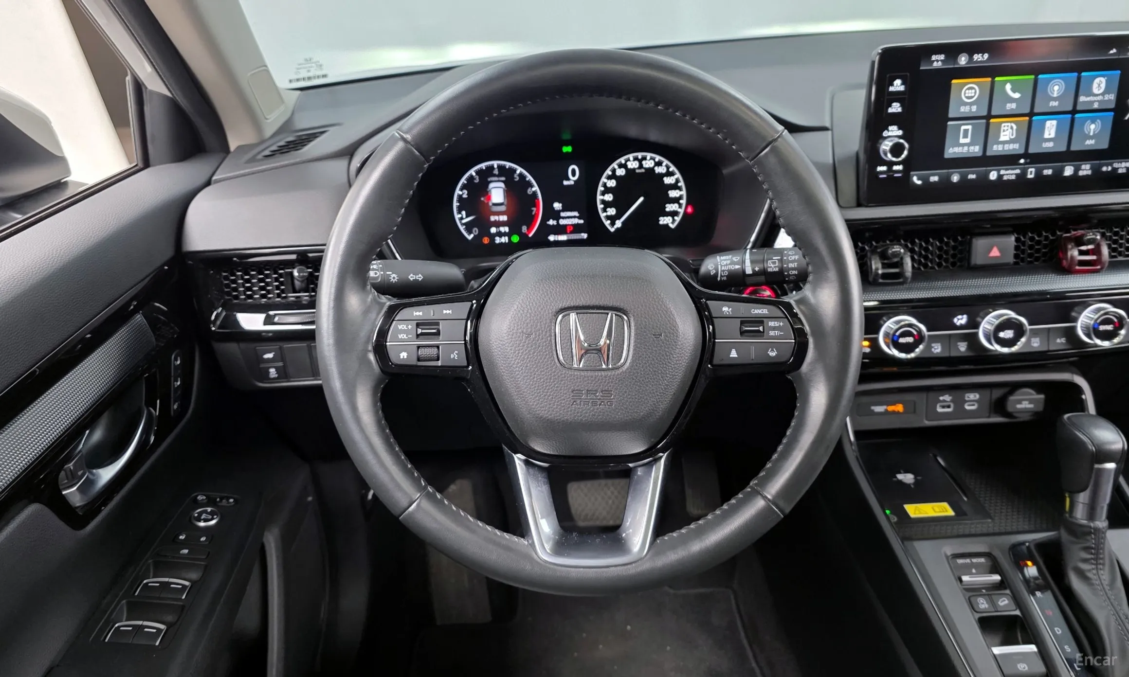 Honda CR-V 6th Generation превью 13