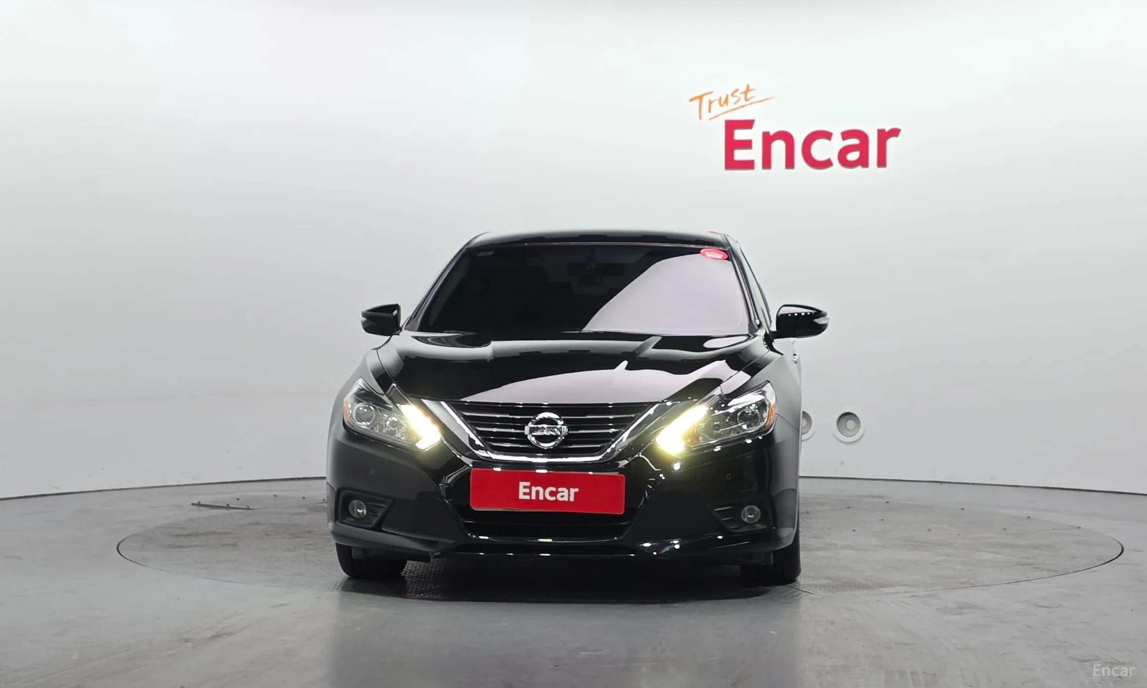 Nissan Altima превью 3