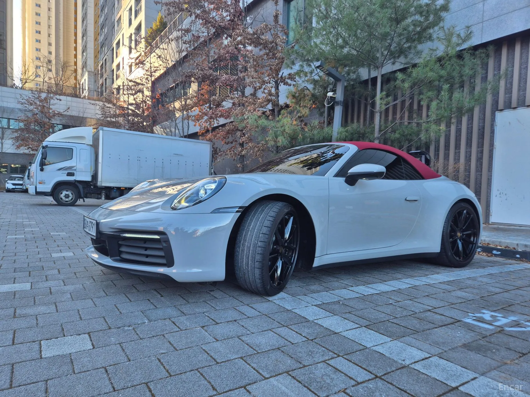 Porsche 911 (992) превью 3