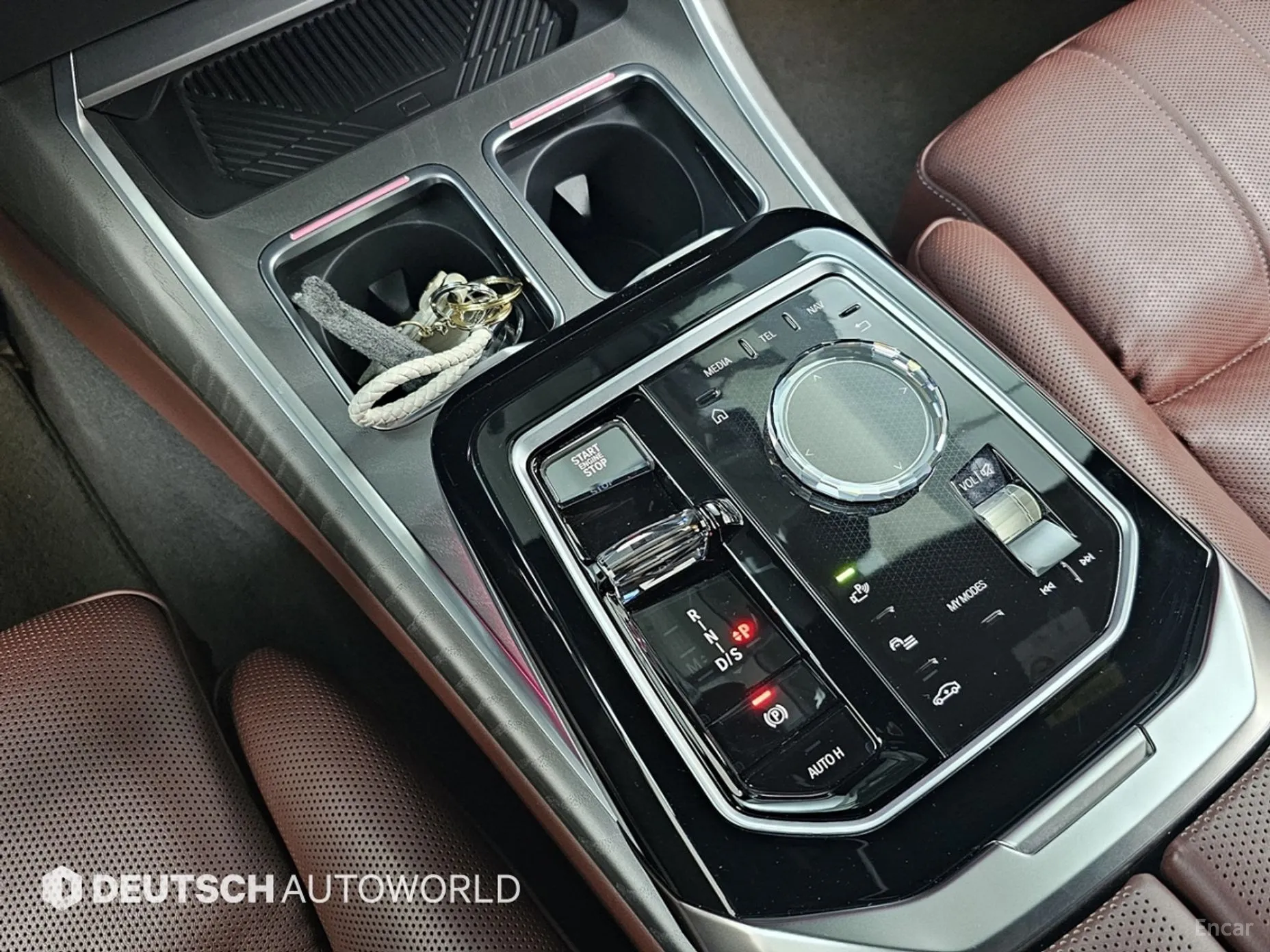 BMW 7 Series (G70) превью 9